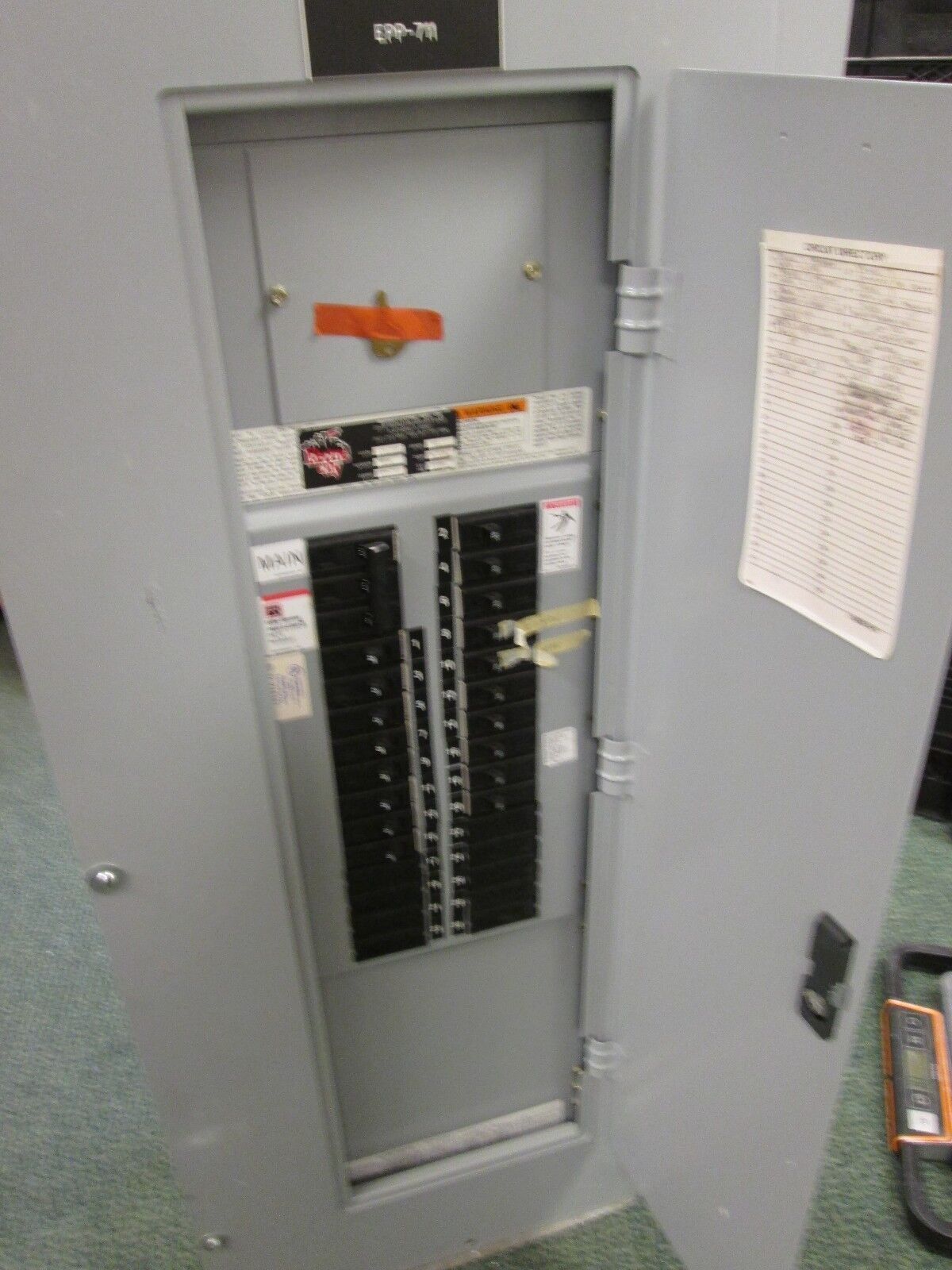 Cutler-Hammer Sidemount Main Circuit Breaker EPP-711 60A Main 120/208V 3Ph 4W