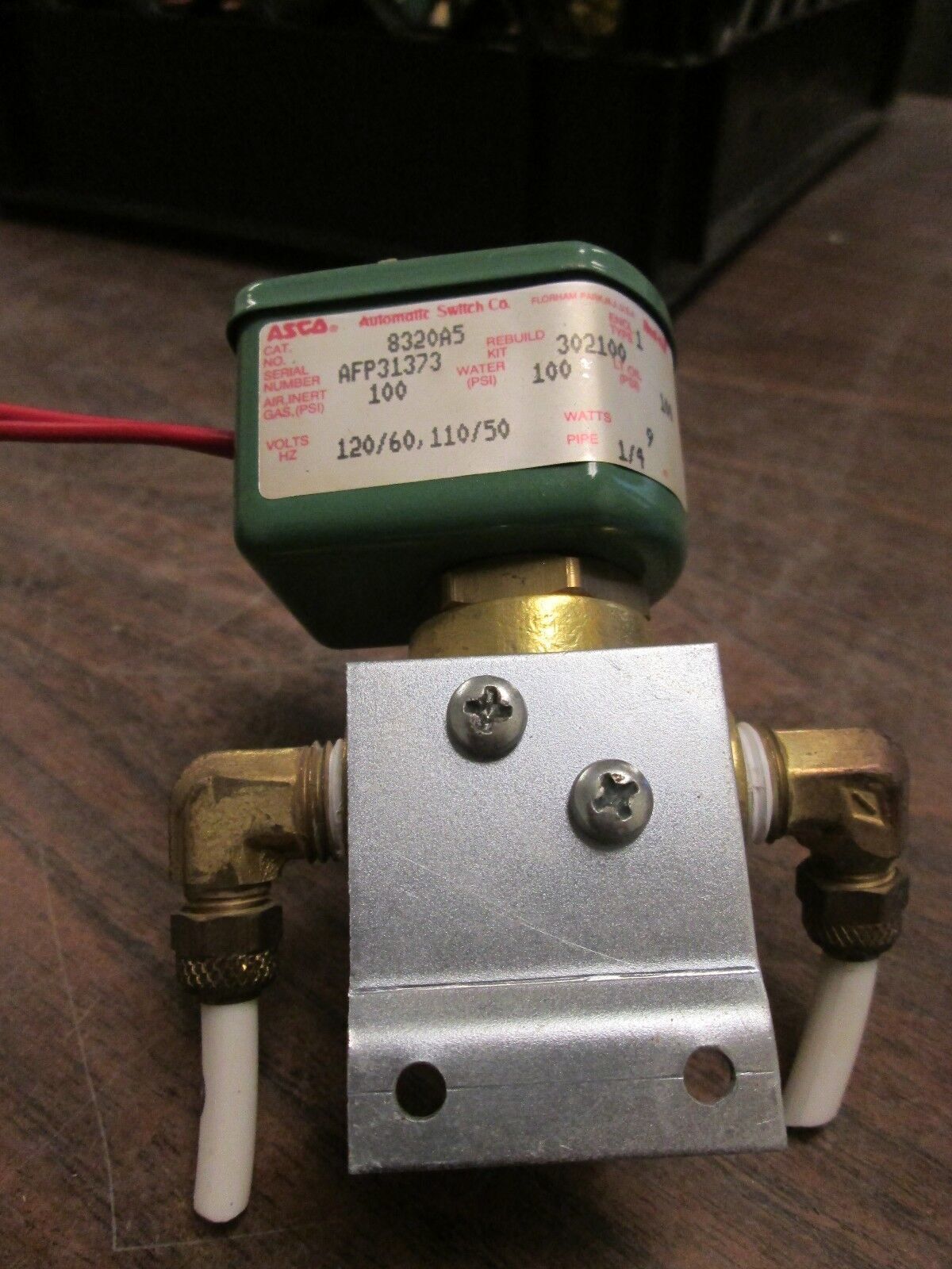 ASCO Red-Hat Valve 8320A5 100PSI 120V @ 60Hz 110V @ 50Hz 9 Watts used