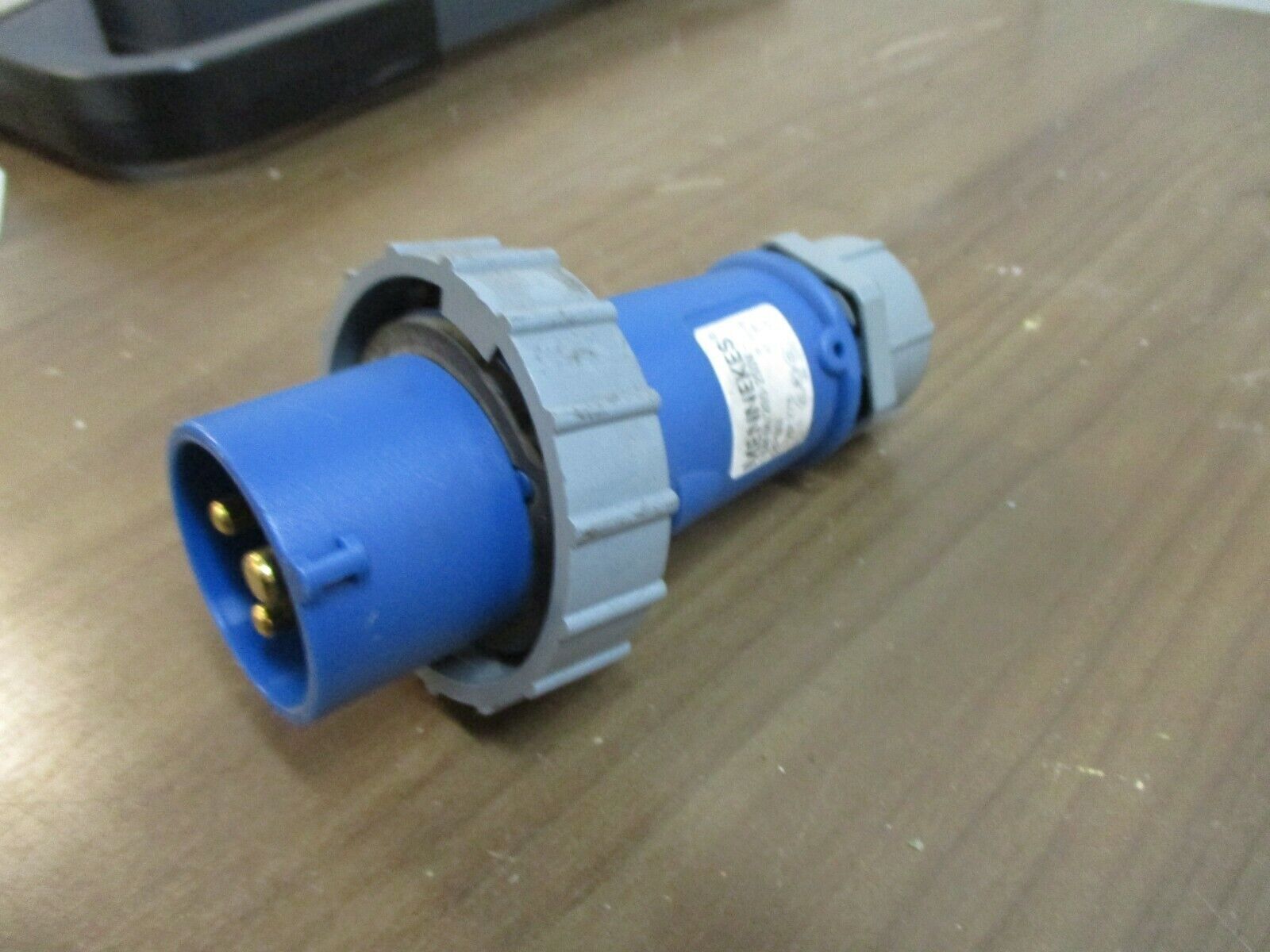 Mennekes Plug 278 16A 200-250V 2P+G Used