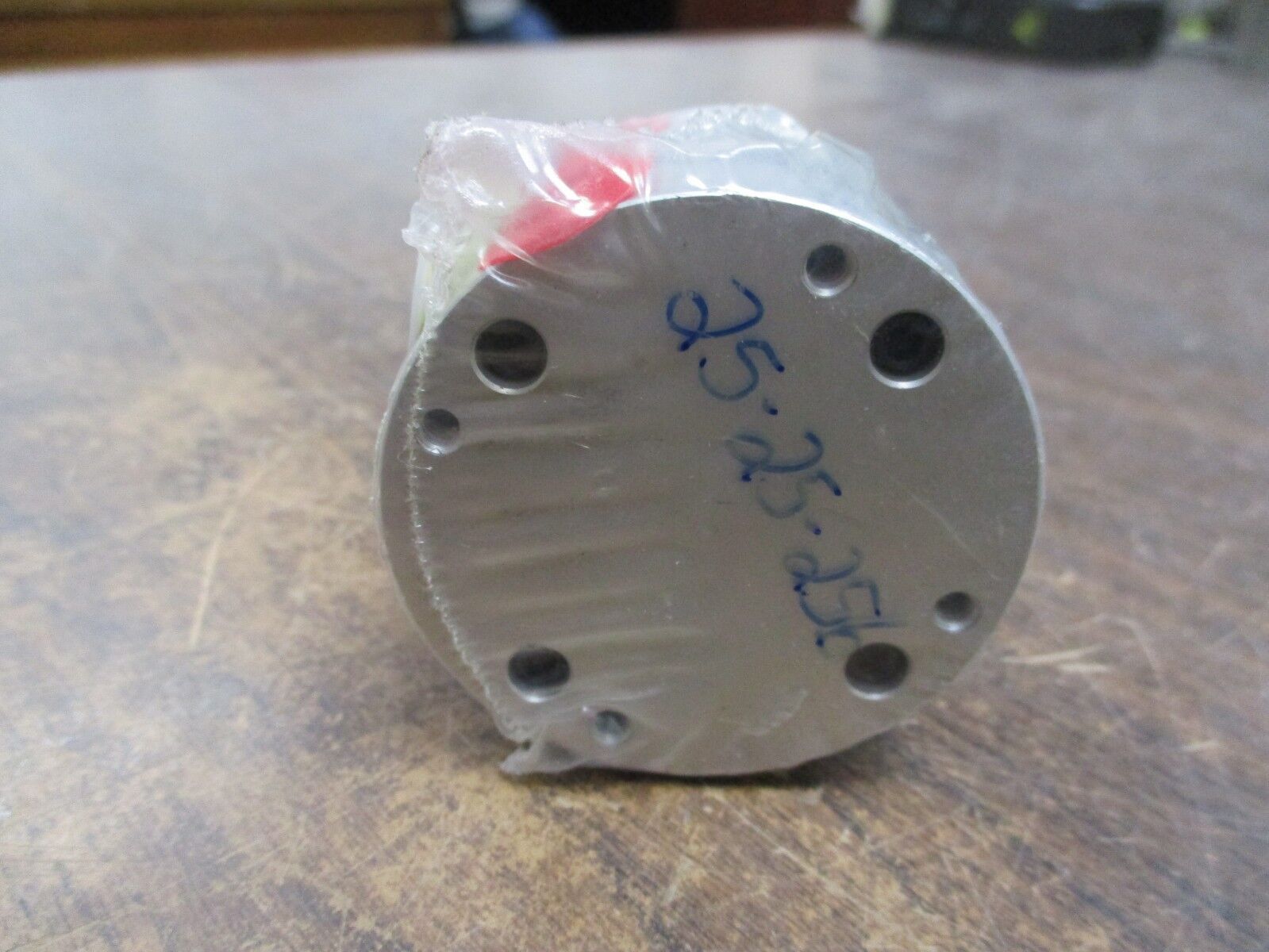 Bimba Flat-1 Cylinder FO-090.5-3R New Surplus