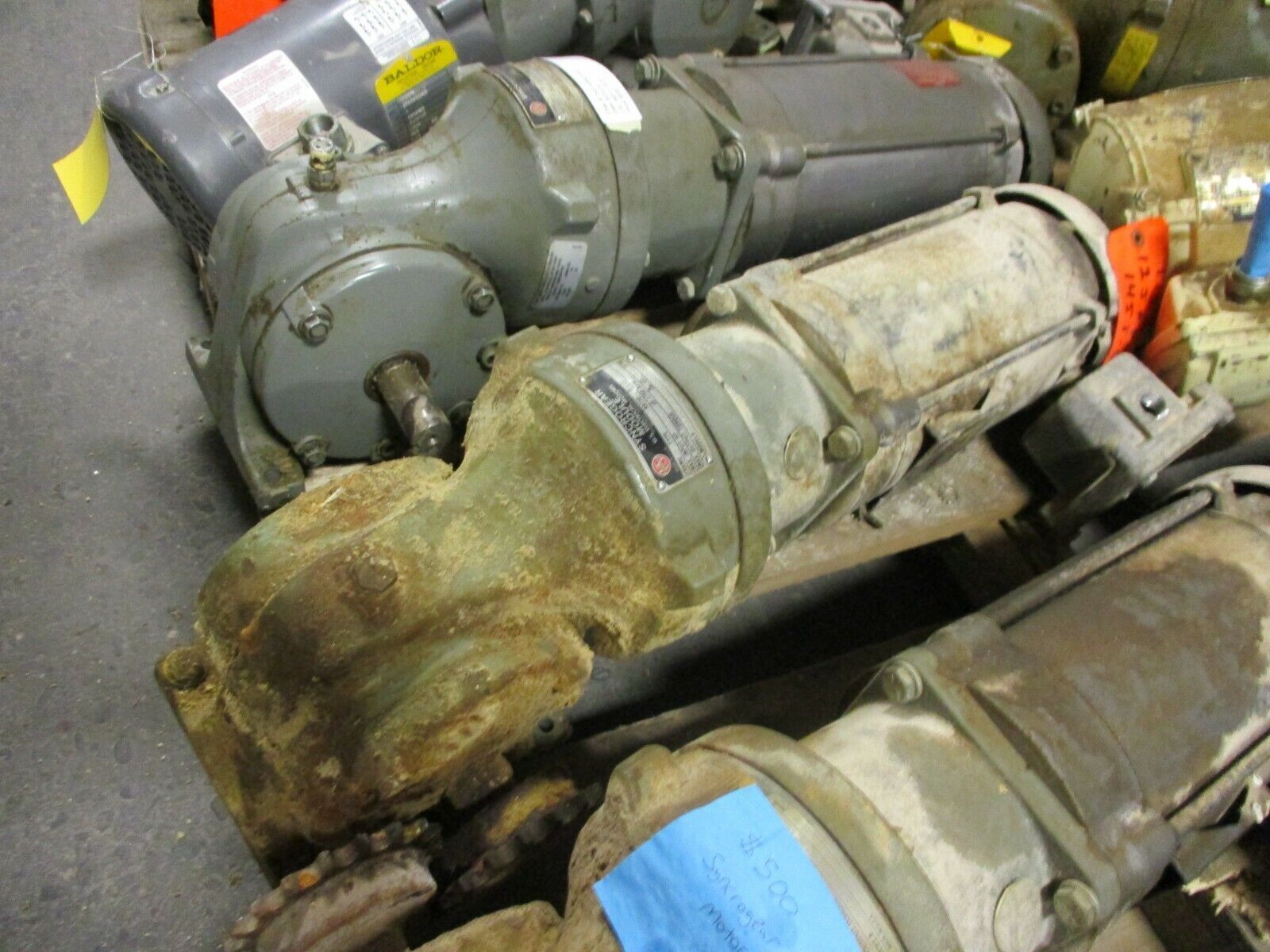 US Motors Syncrogear Module E433/U01T330R136F Ratio: 21:1 1.5HP Input Used