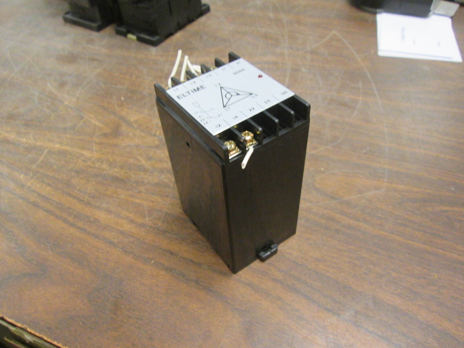Eltime Phase Protection Relay B866 480V 3Ph 3W *Broken Top Clips* Used