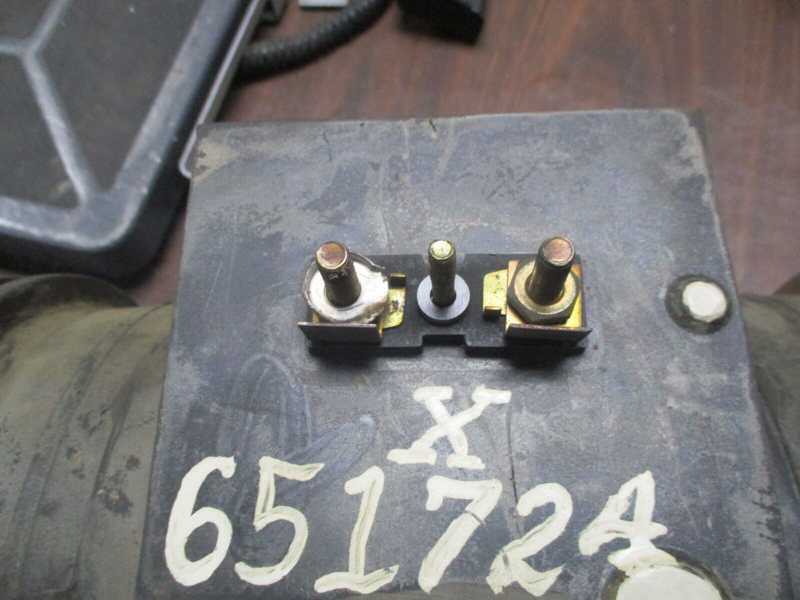 GE Type JCM-5 Current Transformer 755X20G5 Ratio 2000:5A 50-60Hz 110KV BIL Used