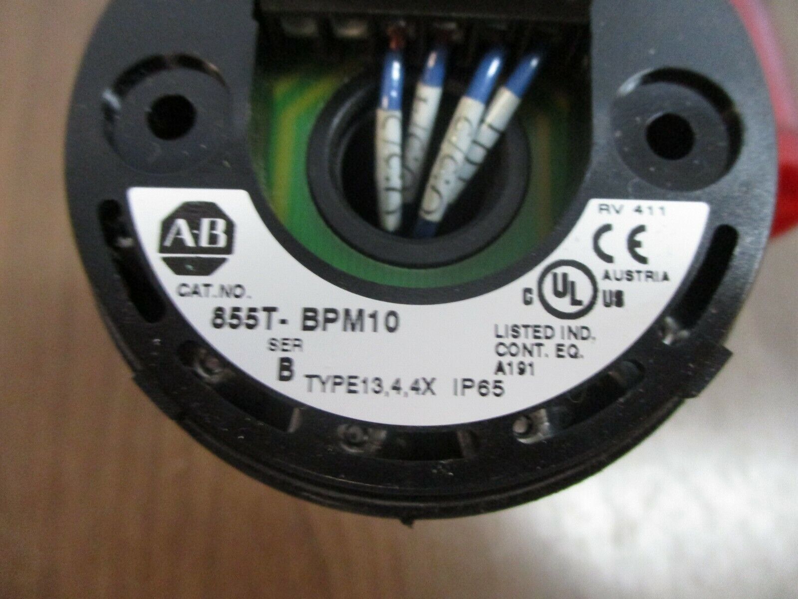 Allen-Bradley Light Stack 855T-BPM10 Ser. B Green/Amber/Red Type 13,4,4X Used