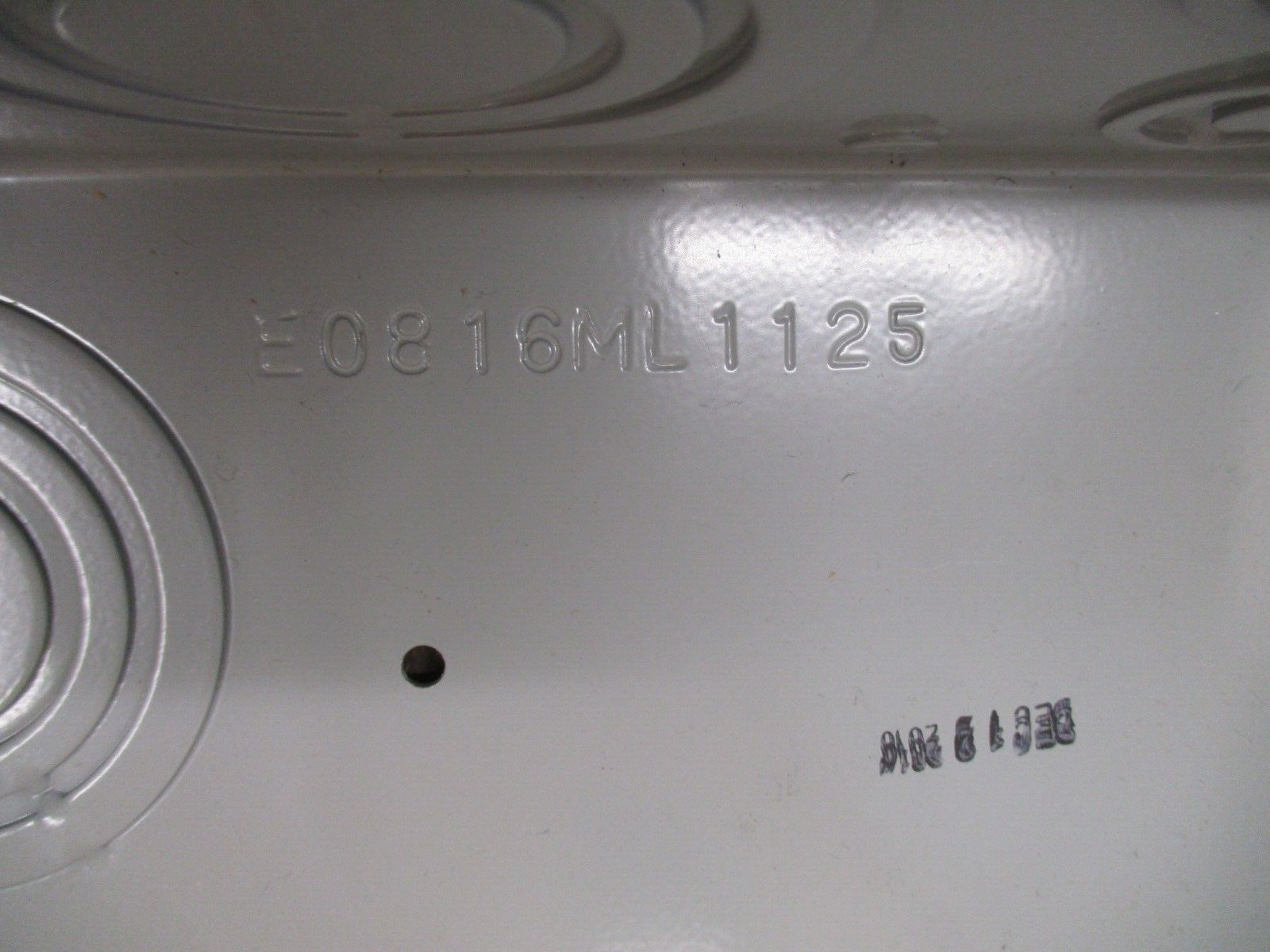 Siemens Main Lug Load Center E0816MLL25SCU 125A 120/240V 8-Space New Surplus