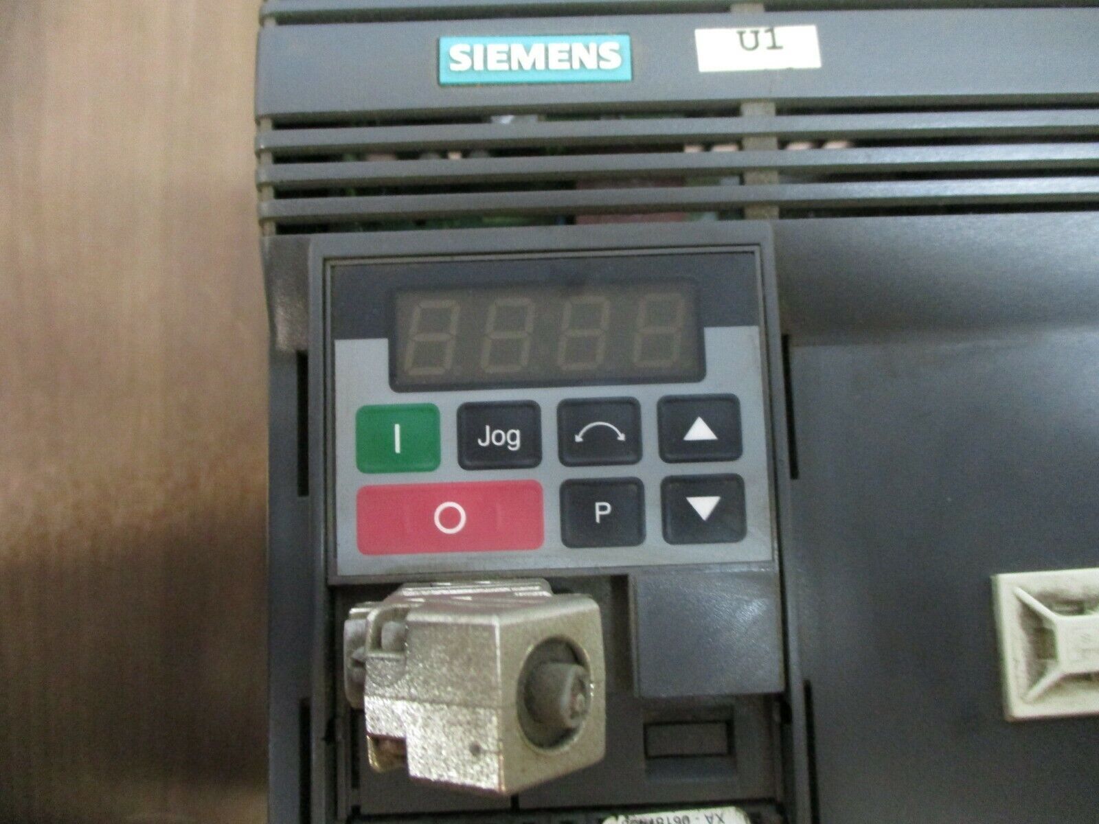 Siemens Micromaster AC Drive 6SE9215-8DB40 3HP 3Ph Used