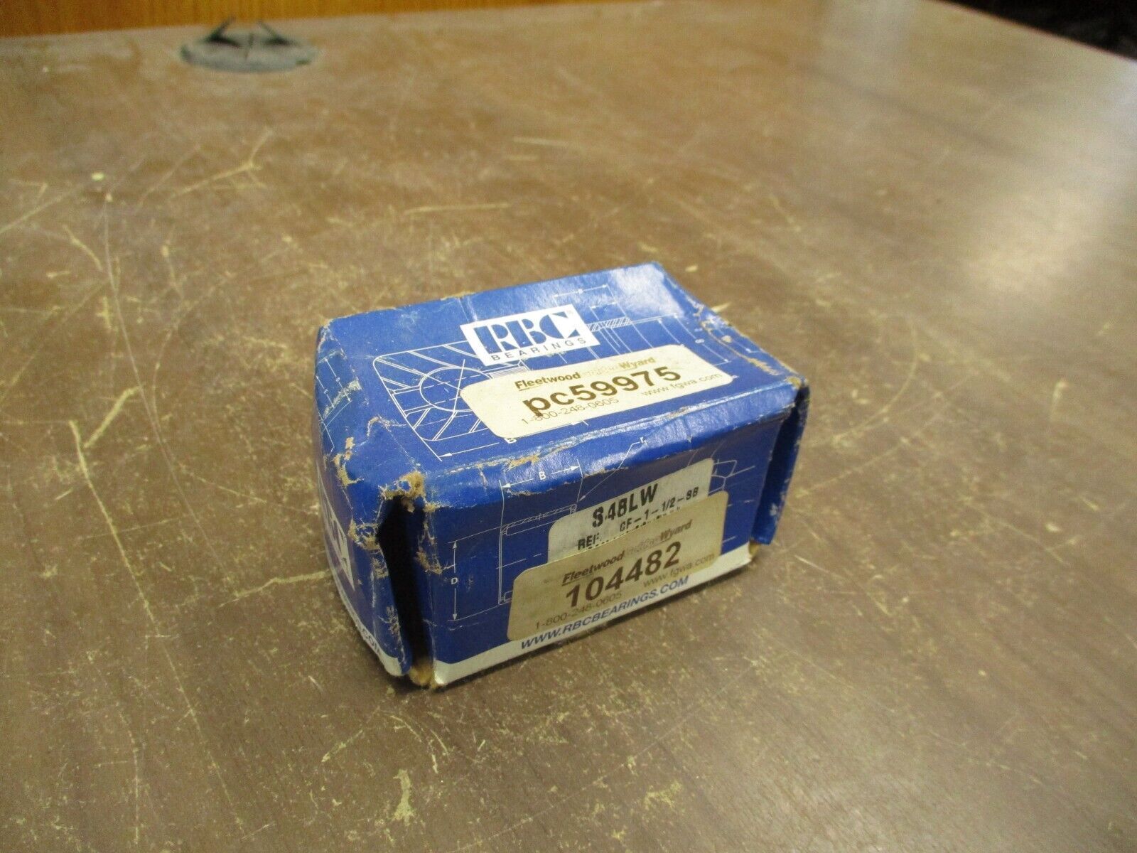 RBC Cam Follower S48LW CF-1-1/2-SB New Surplus