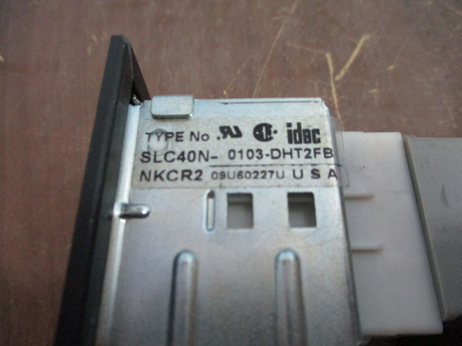 Idec Annunciator SLC40N-0103-DHT2FB NKCR2 Circuit Breaker Open Used
