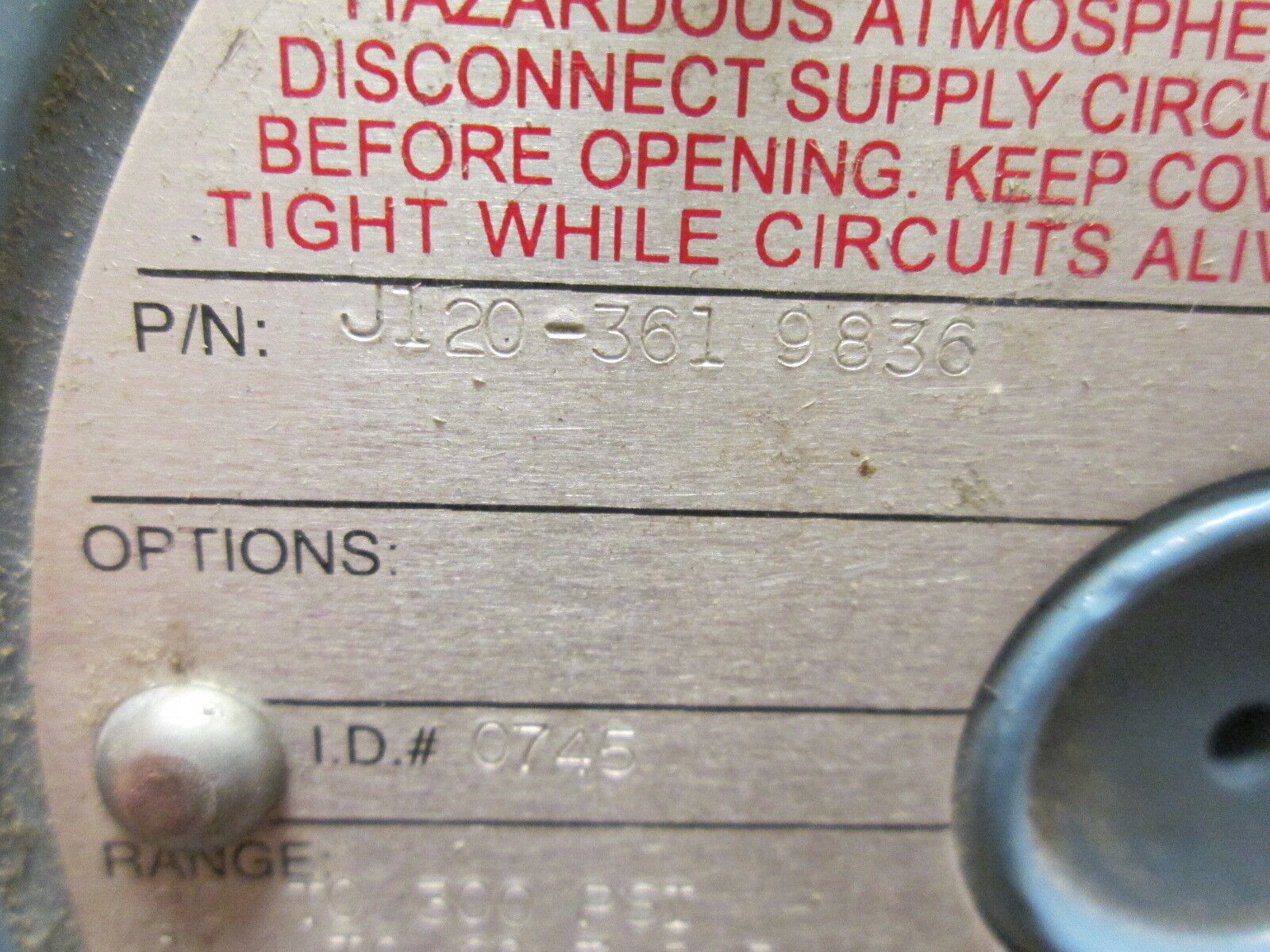 United Electric Explosion Proof Pressure Switch J120-361 9836 20-300PSI 15A Used