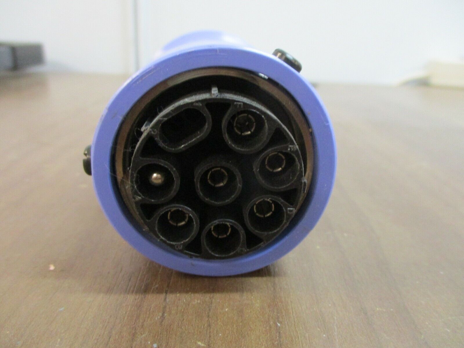 Misc. Brand Connector P46K4963 7-Pin Used
