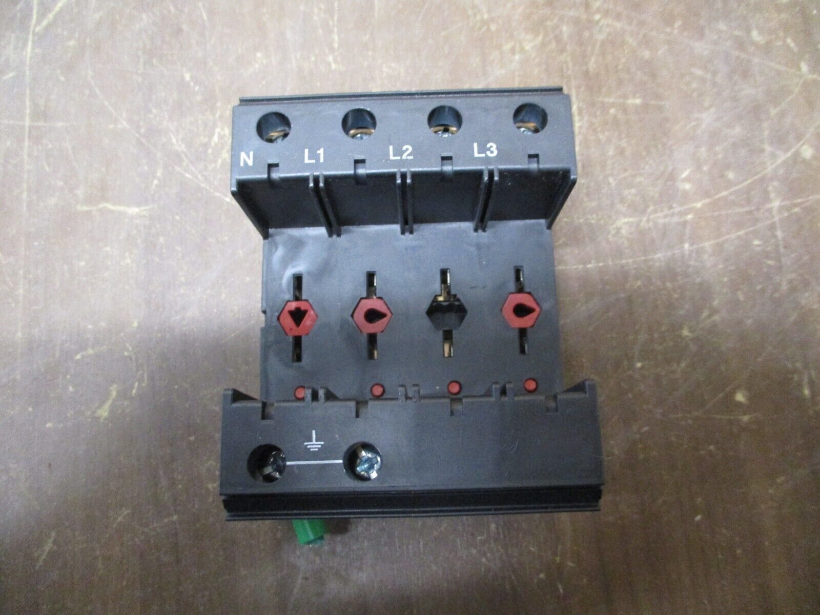 Phoenix Contact Surge Arrester Base VAL-MS 120/3+1/FM-UD Used