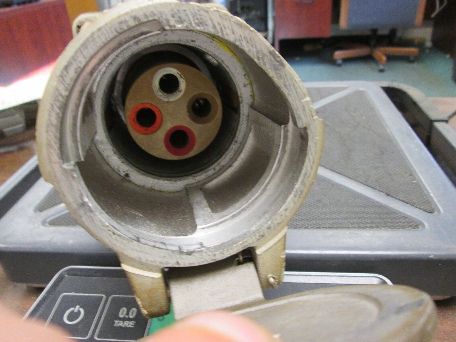 Crouse-Hinds Receptacle with Base QEH2634 30/60A 460/230VAC 3Ph Model: M2 Used
