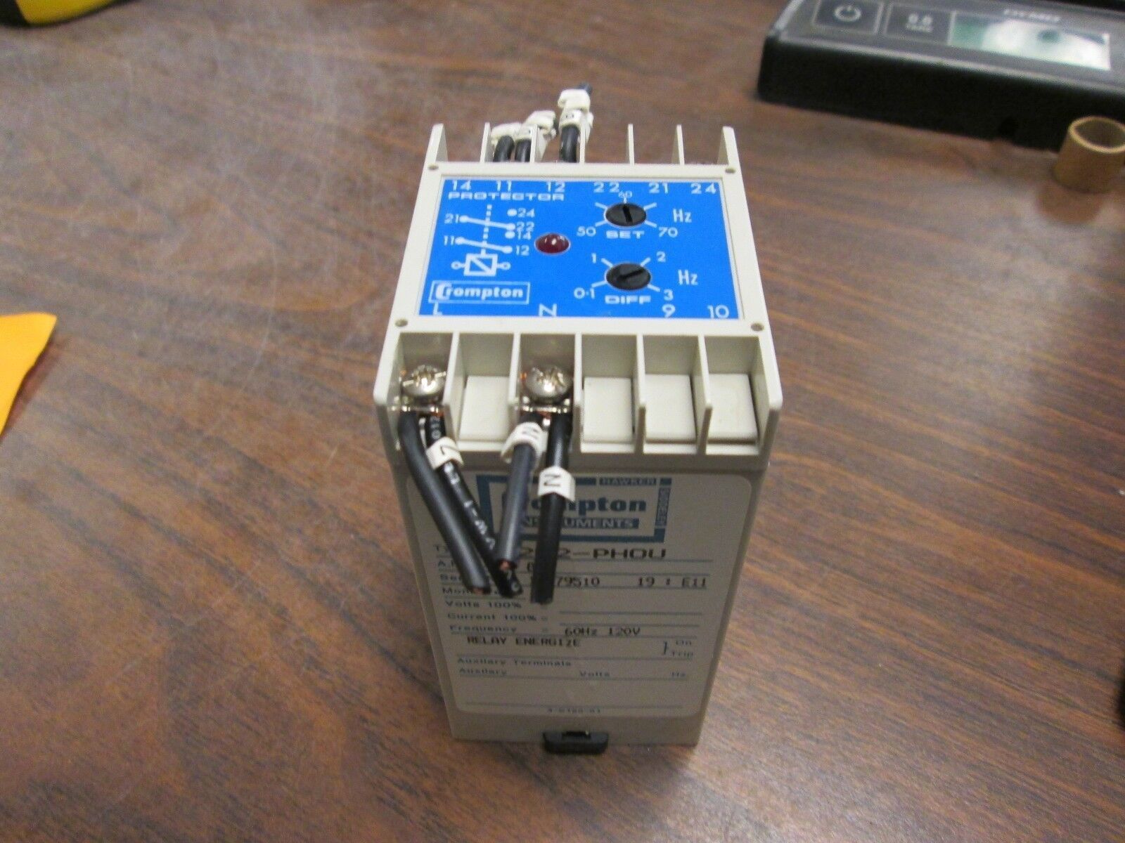 Crompton Relay Input 252-PHOU 120V 60Hz Used