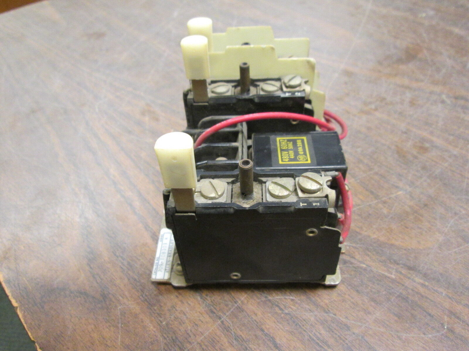 Allen-Bradley Size 00 Starter 709-T0B103 480V Coil Used