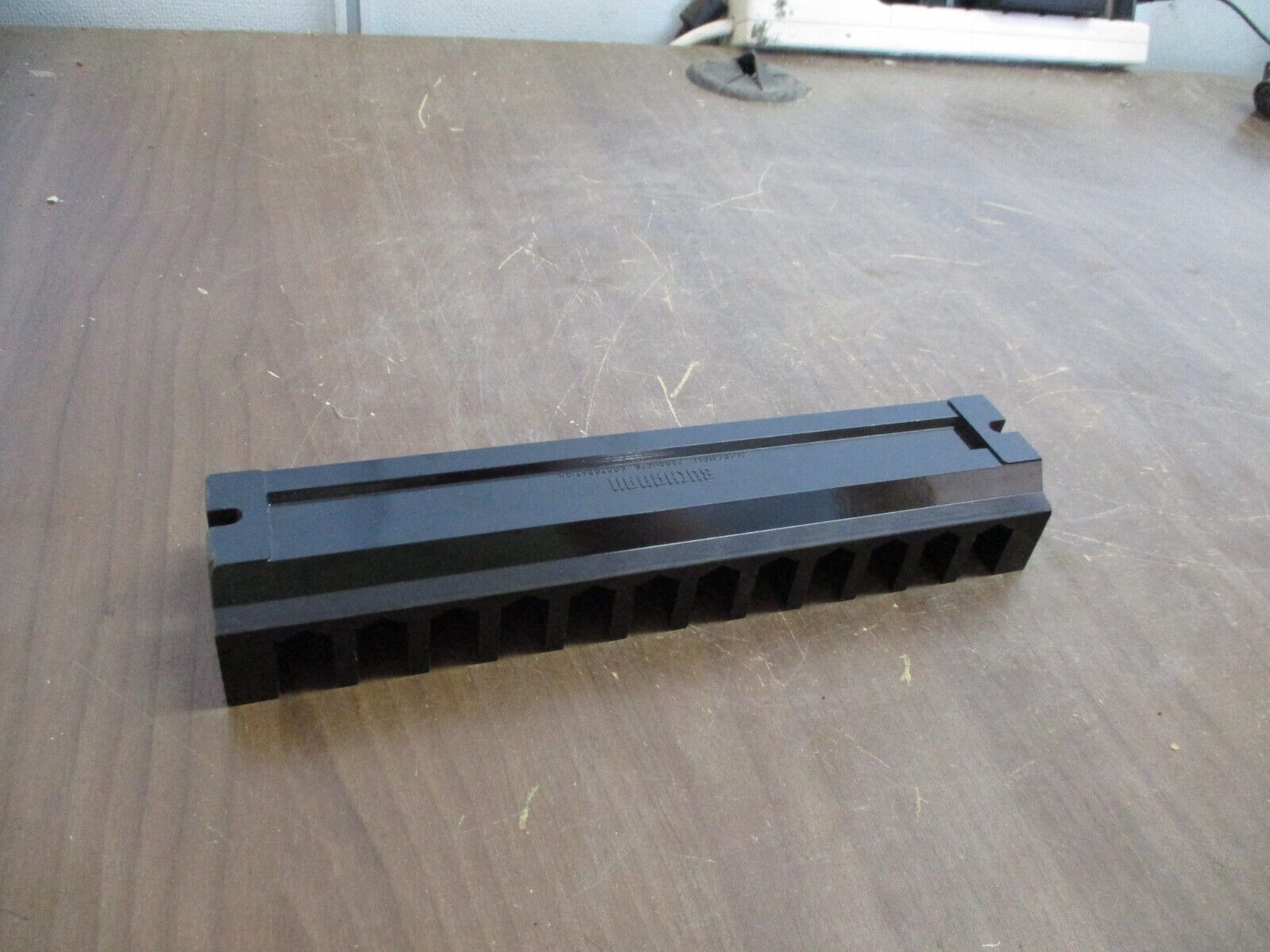 Buchanan Heavy Duty One Piece Terminal Block B112 12-Circuit New Surplus