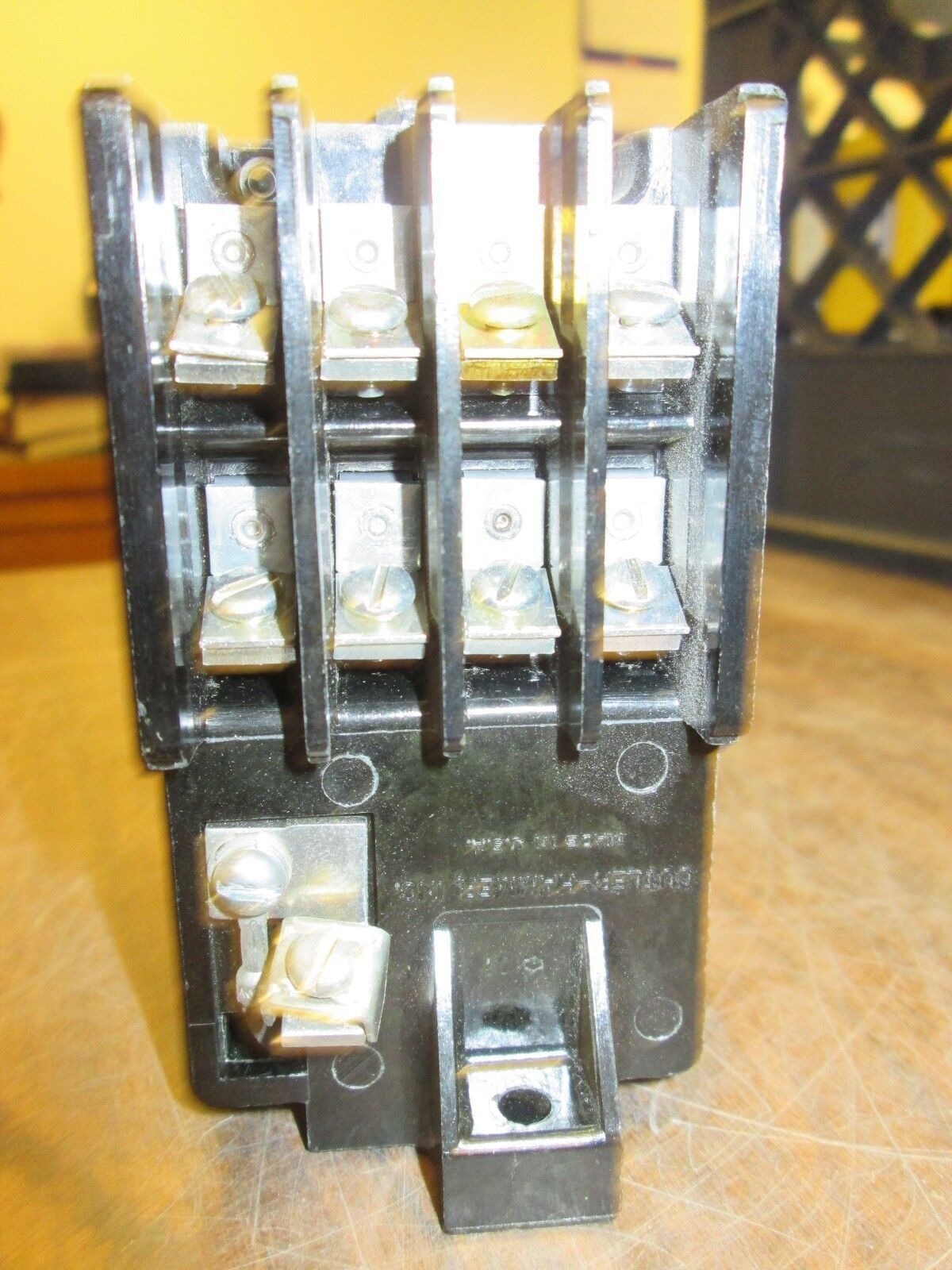 Cutler-Hammer Relay No. 911 9575H2268C 115/120V Coil 6A 300V Used