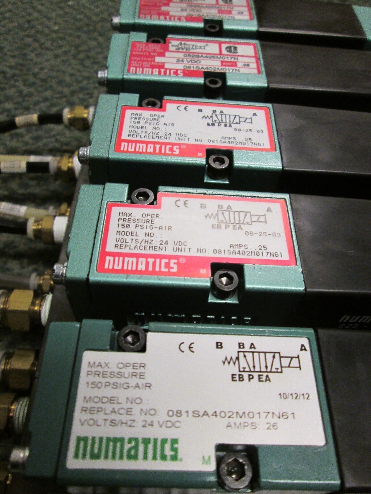 Numatics Valves w/ Base 150 PSIG-AIR (1) 225-369 (4) 225-369B 5 valves Used