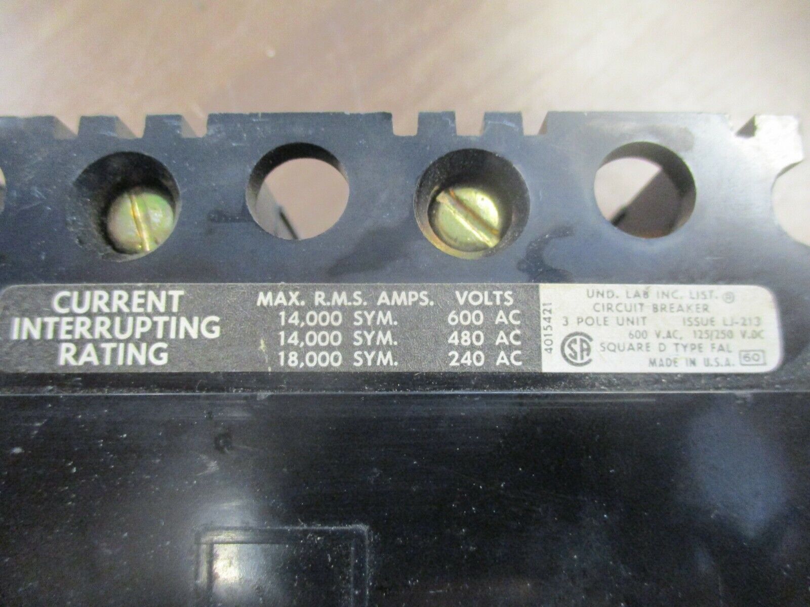 Square D Circuit Breaker FAP36015 15A 600V 3P Used