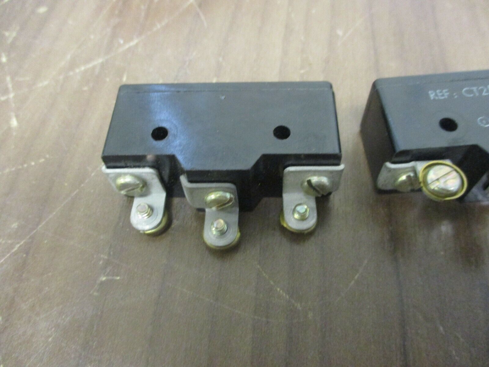 Burgess Micro Switch CT2/481-A2 New Surplus *Box of 3*