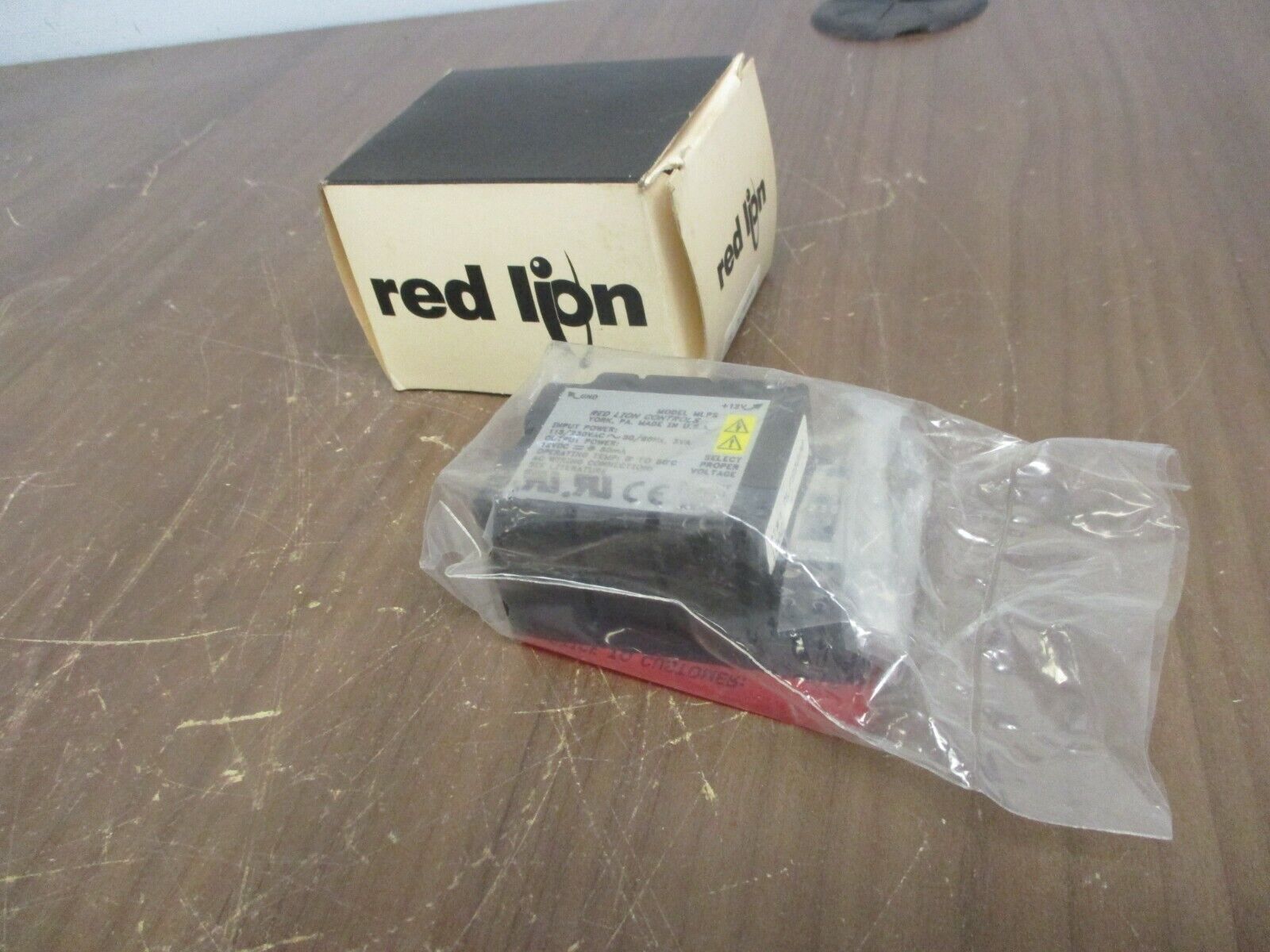 Red Lion Controls Power Supply MPLS0000 New Surplus