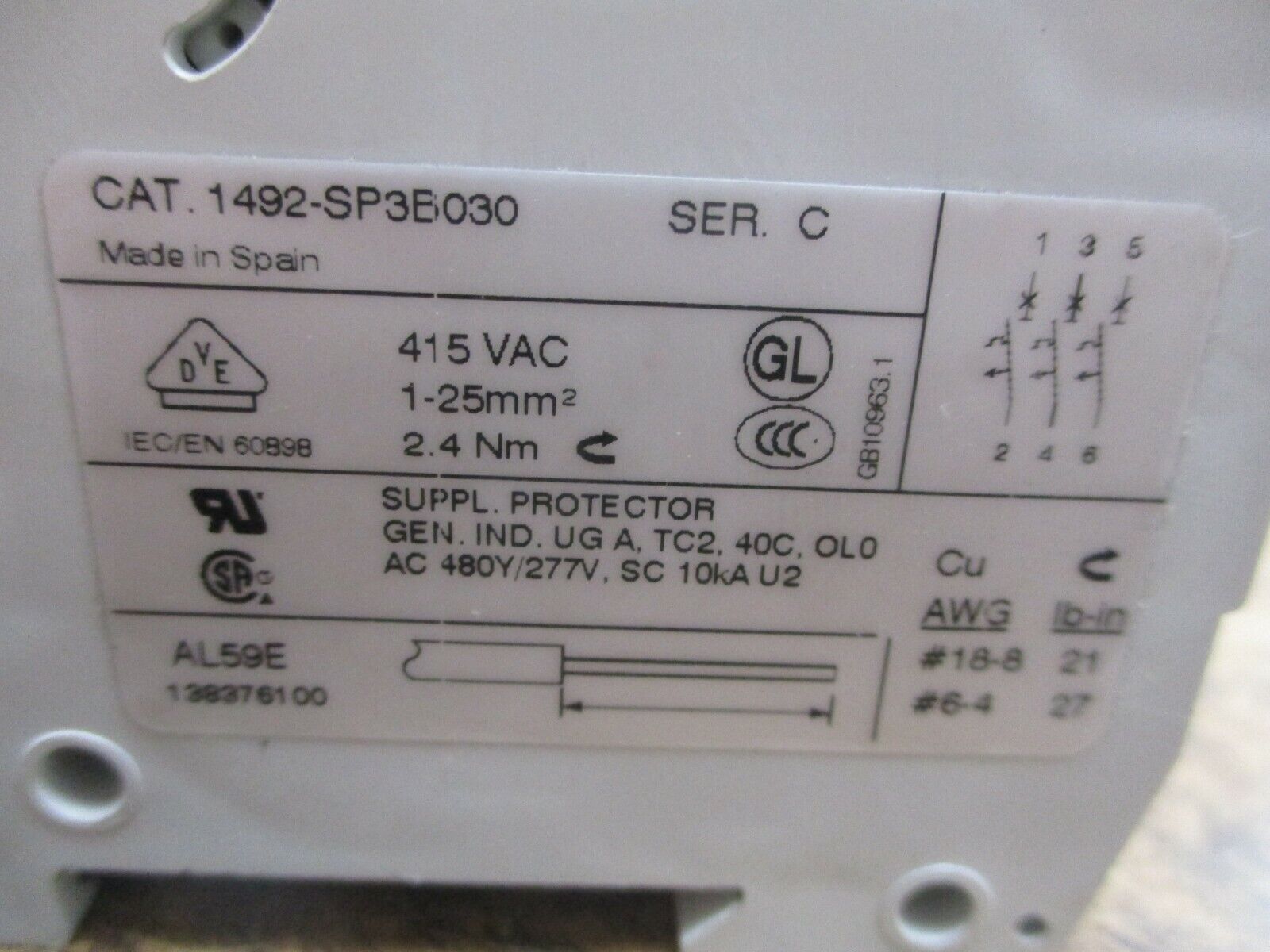 Allen-Bradley Circuit Breaker 1492-SP3B030 Ser. C 3A 480Y/277V 3P Used