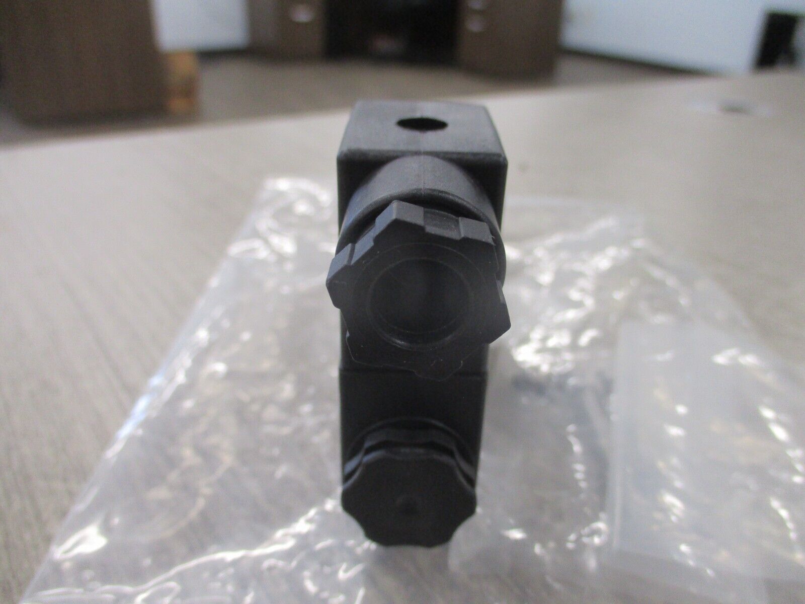 Bi-Torq AV Series Universal NAMUR Solenoid Valve AV0SOL-4-24VDC-1.8 New Surplus