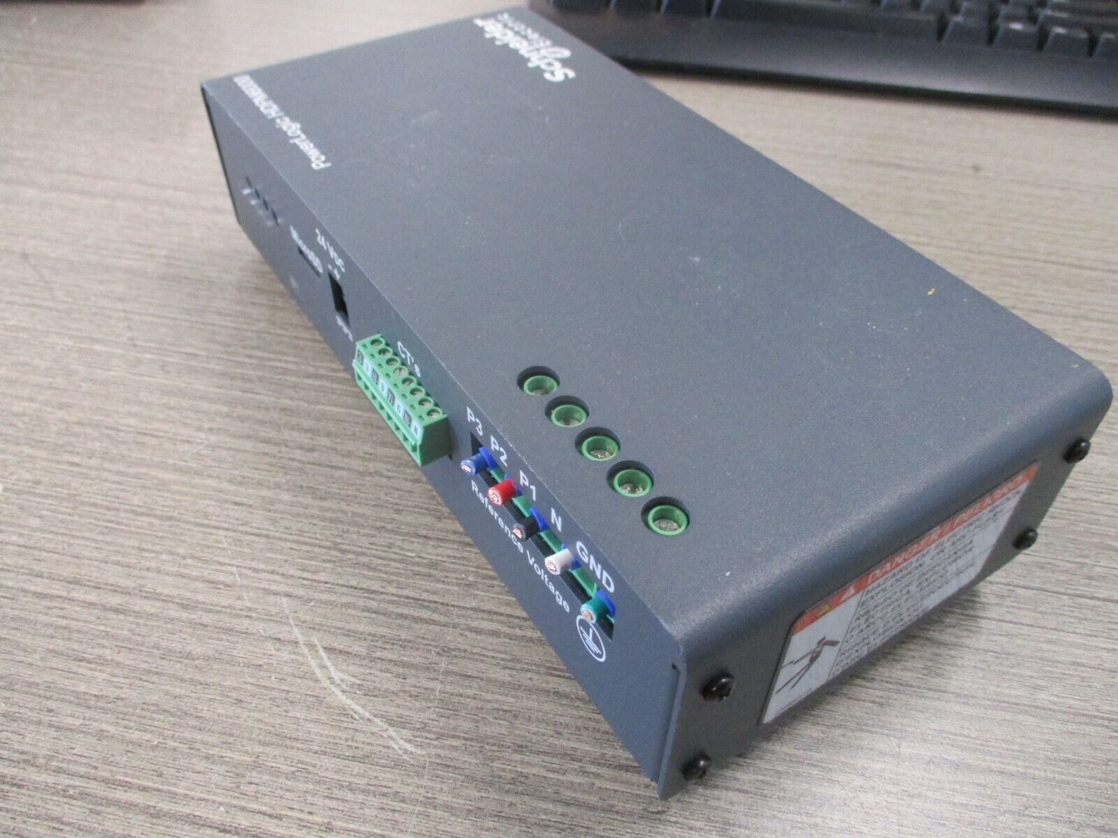 Schneider Electric PowerLogic HDPM6000 Base Unit METSEHDPM6S208VC 480V 6000A