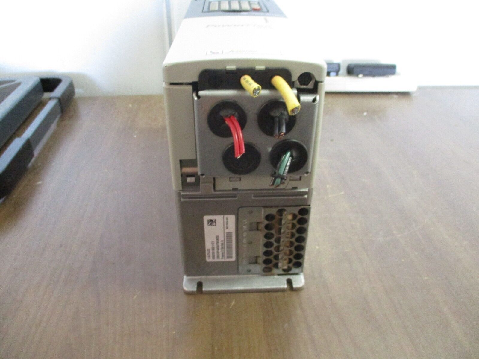 Allen-Bradley PowerFlex 700 AC Drive 20BD3P4A0AYNAND0 2HP 3Ph w/ Keypad Used
