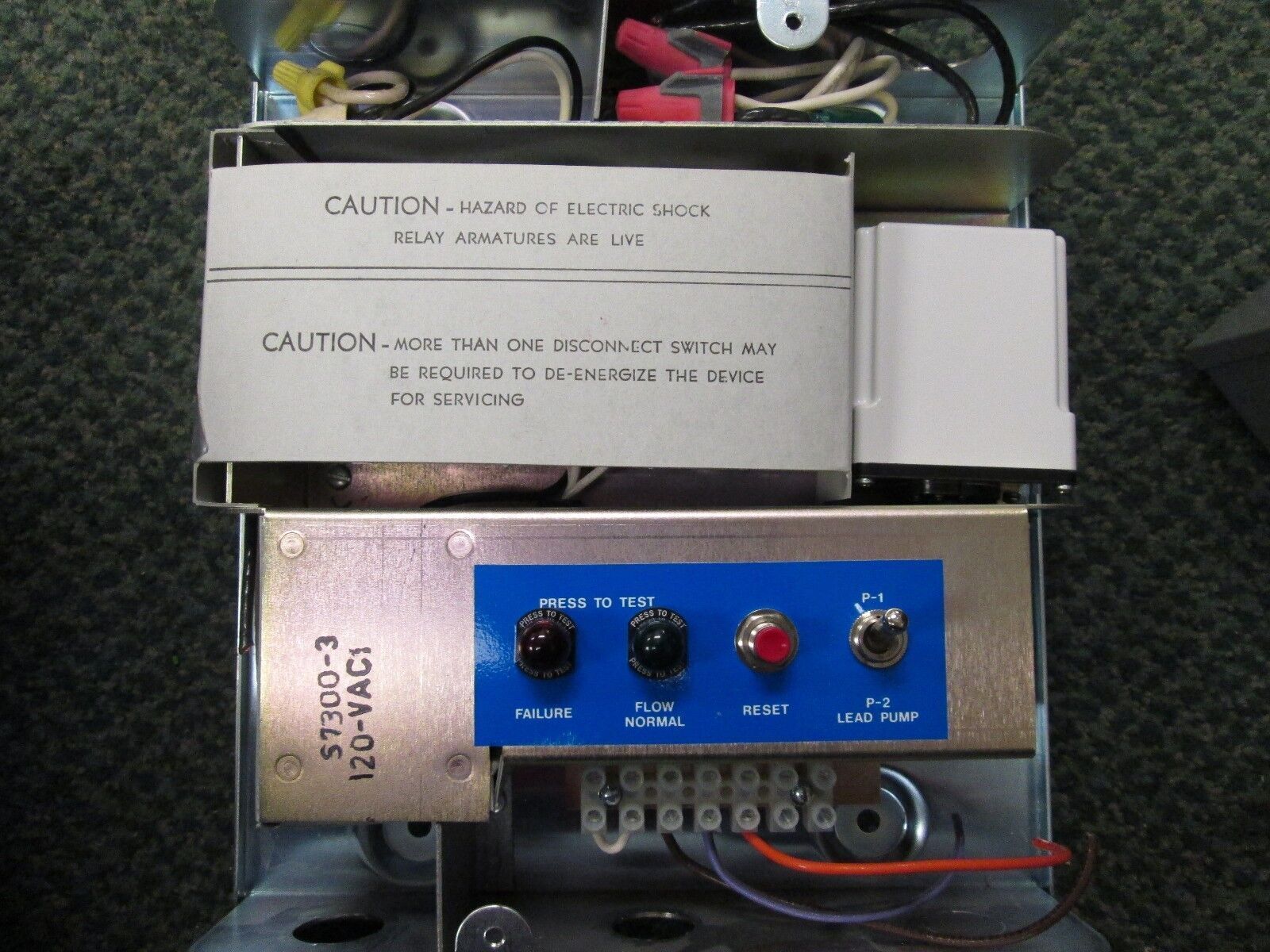 Johnson Controls Circulating Pump Sequencer S-7300-3 120VAC Used