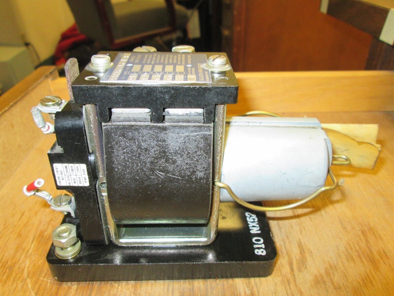Allen-Bradley Inverse Time Relay SYC86746-1 600V Used
