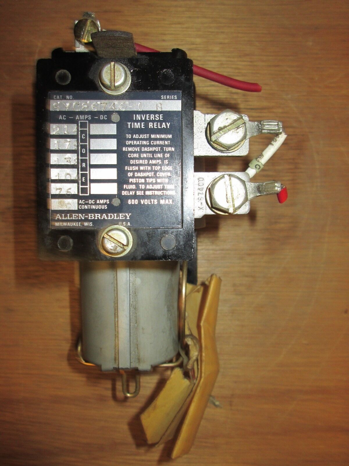 Allen-Bradley Inverse Time Relay SYC86746-1 600V Used