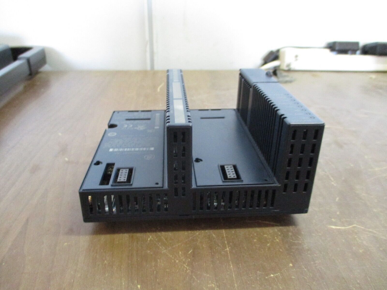 GE VersaMax Remote I/O Unit IC200PNS001-AC For Hazardous Locations Used