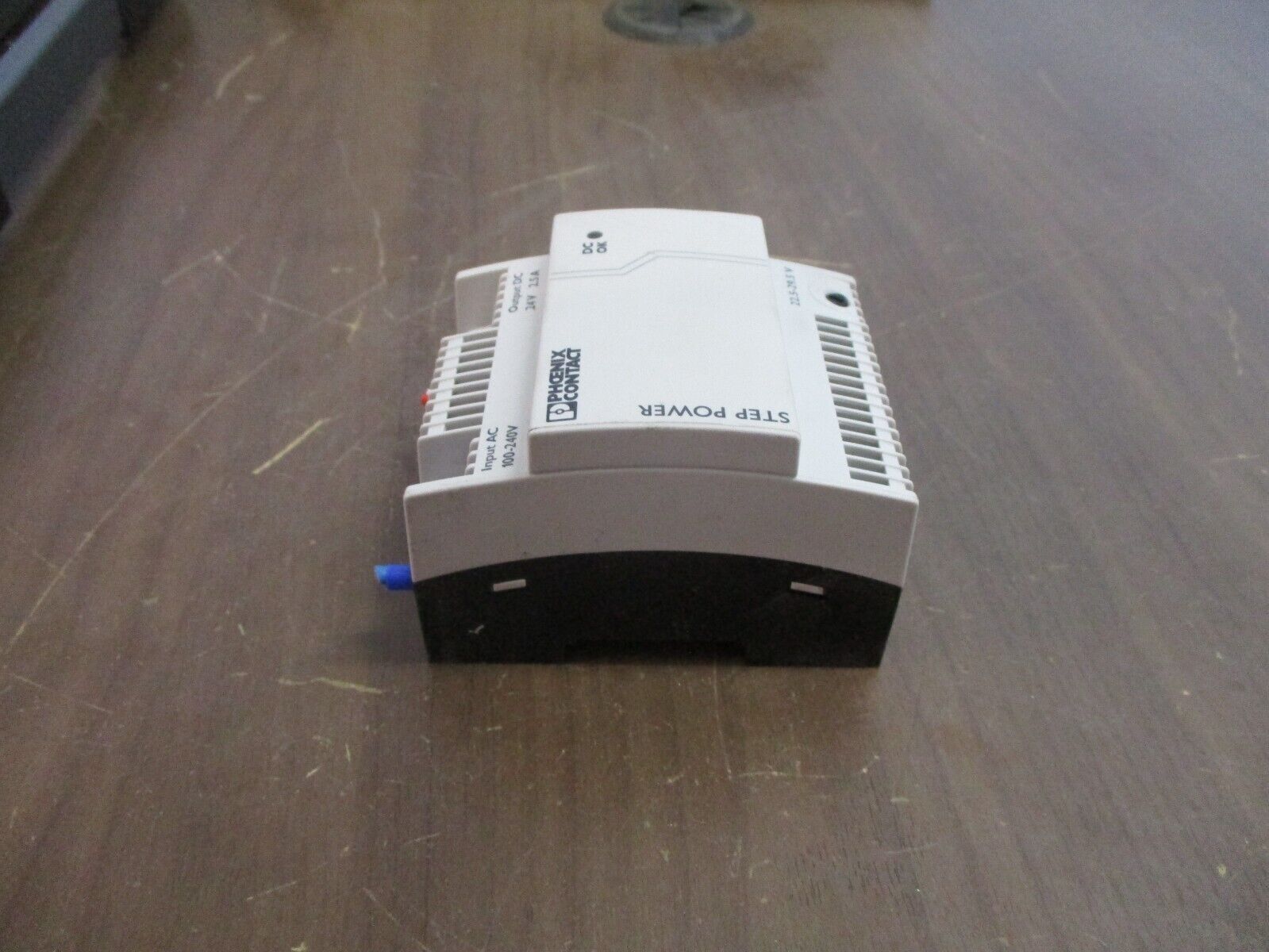 Phoenix Contact Power Supply STEP-PS/1AC/24DC/2.5 Output: 24V 2.5A Used