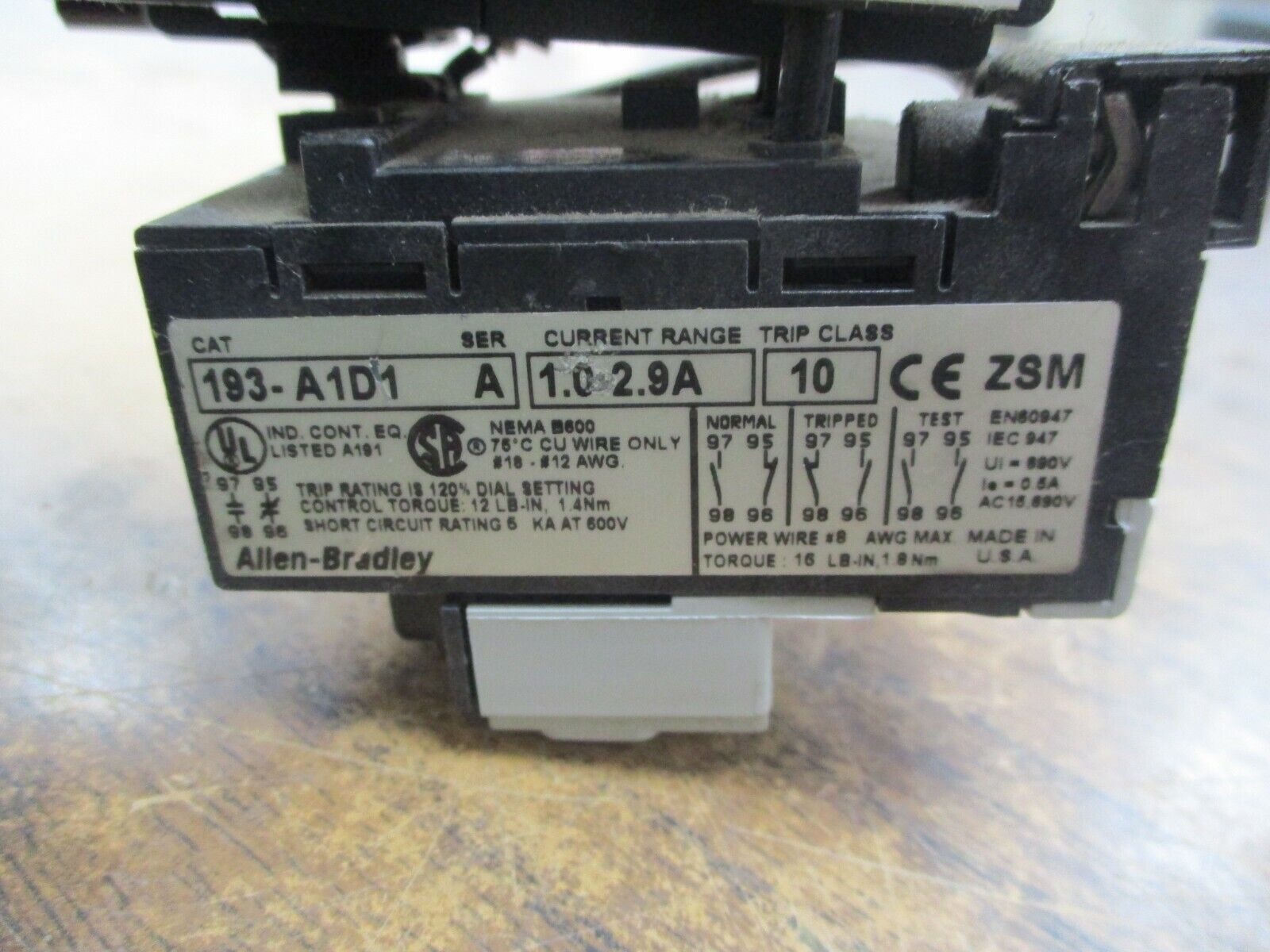 Allen-Bradley Starter 100-A09NZ*3/193-A1D1 24VDC Coil 9A 600V Trip:1.0-2.9A Used