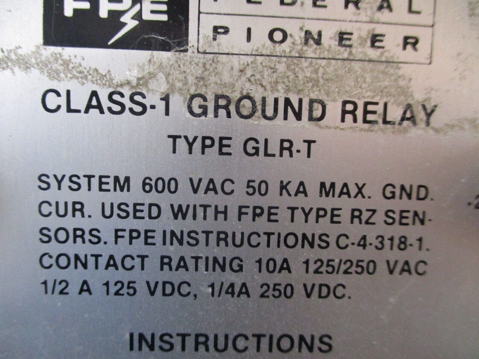 FPE Ground Relay GLR-T Trip: 100-1200A Time Delay: 0-1 Sec Used