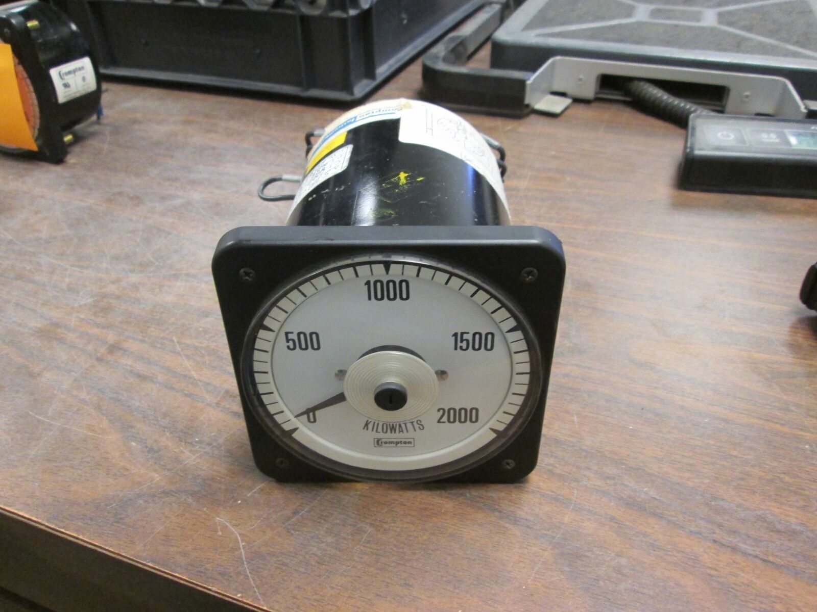 Crompton AC Kilowattmeter 12959 077 219A QQYL C6 120V 5.78A Range:0-2000kw Used