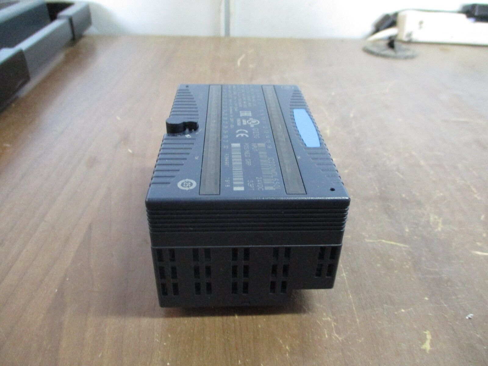 GE VersaMax Discrete Logic Input Module IC200MDL650L 24VDC 32PT Used