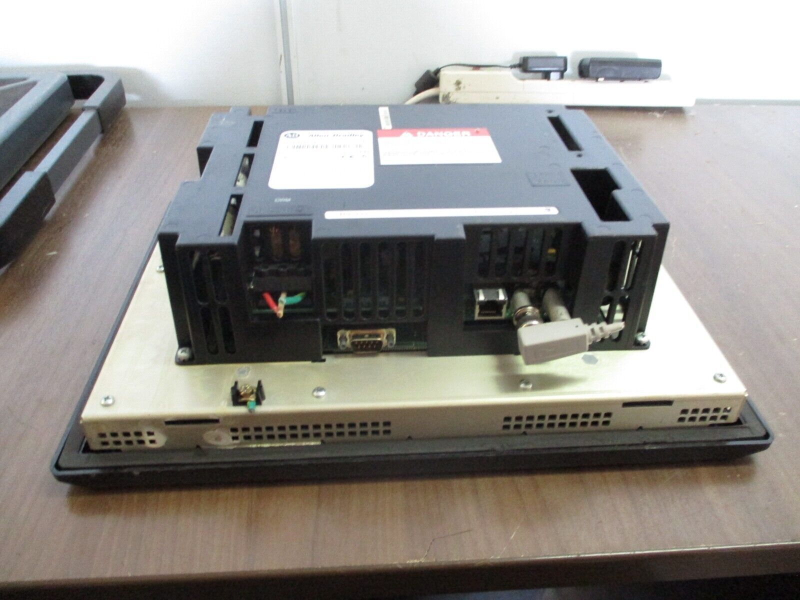 Allen-Bradley PanelView 1000 2711-T10C15 Ser. D Rev. C FRN: 4.41 Used