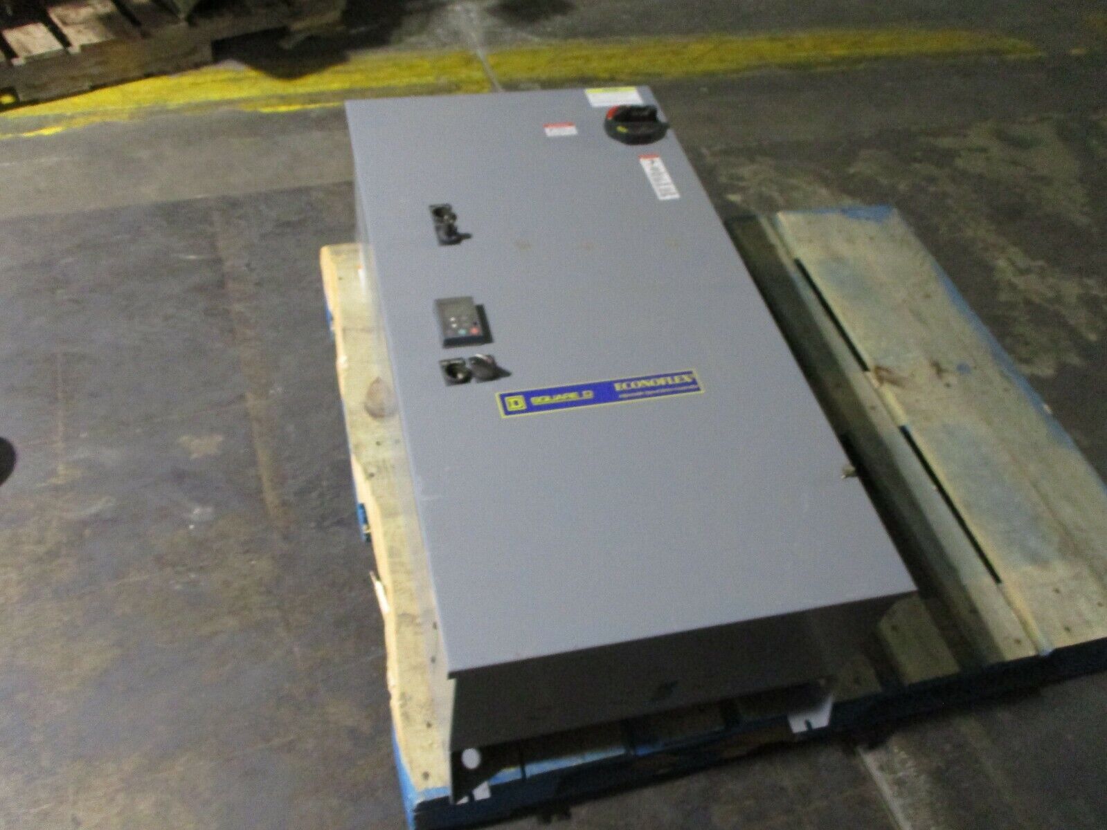 Square D Altivar Econoflex AC Drive 8839 58EHG2VY FLEX58D12M2 MODA07J09 10HP 3Ph