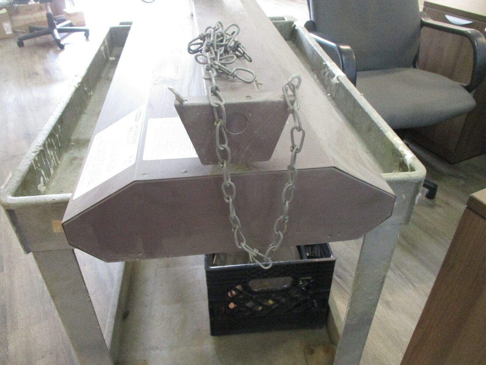 Fostoria Sun-Mite Infrared Heater 462-30-TH-480V 480V 7300W/7.3kW 1Ph 60Hz Used