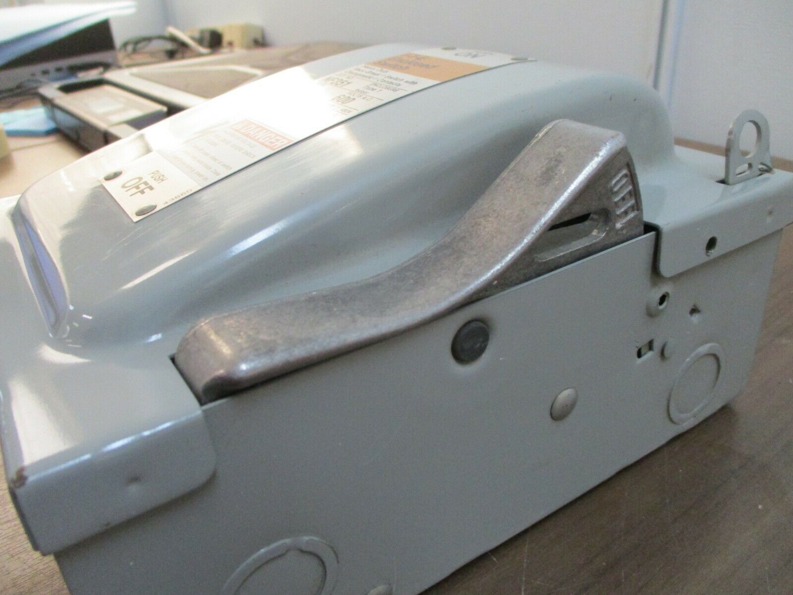 ITE Non-Fusible Safety Switch/Disconnect NF351 30A 600V 3Ph Used