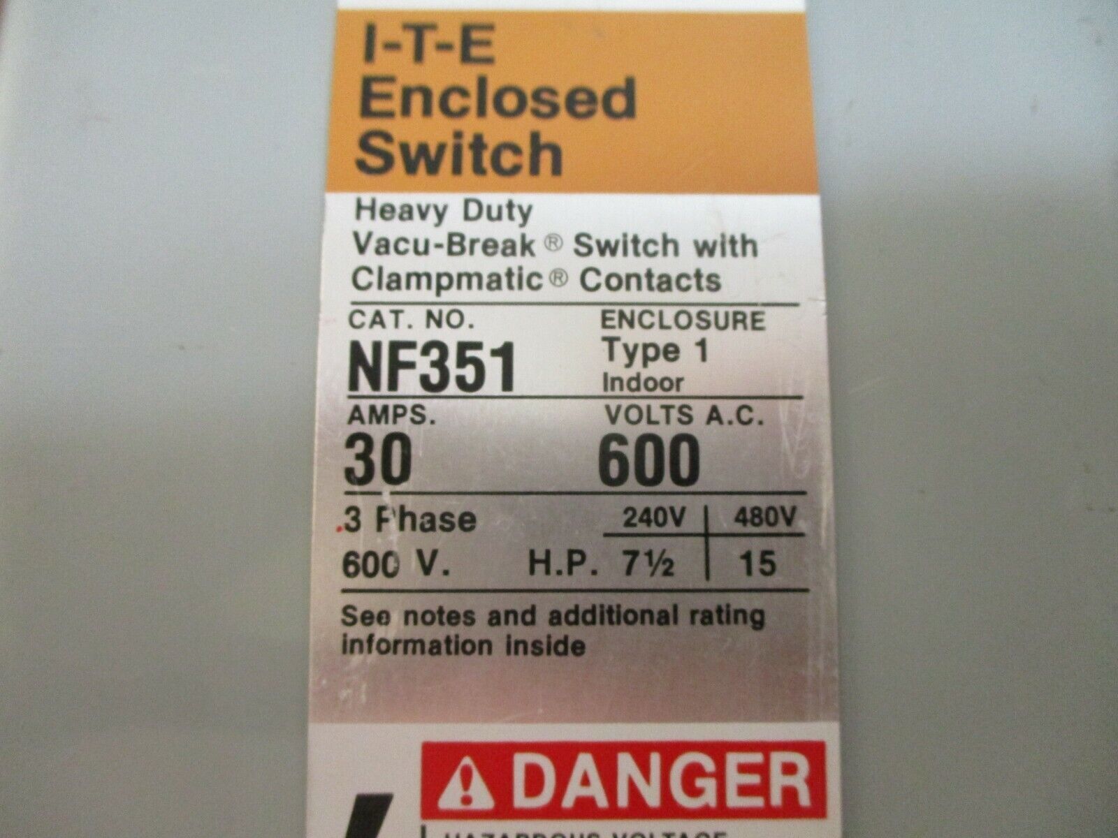 ITE Non-Fusible Safety Switch/Disconnect NF351 30A 600V 3Ph Used