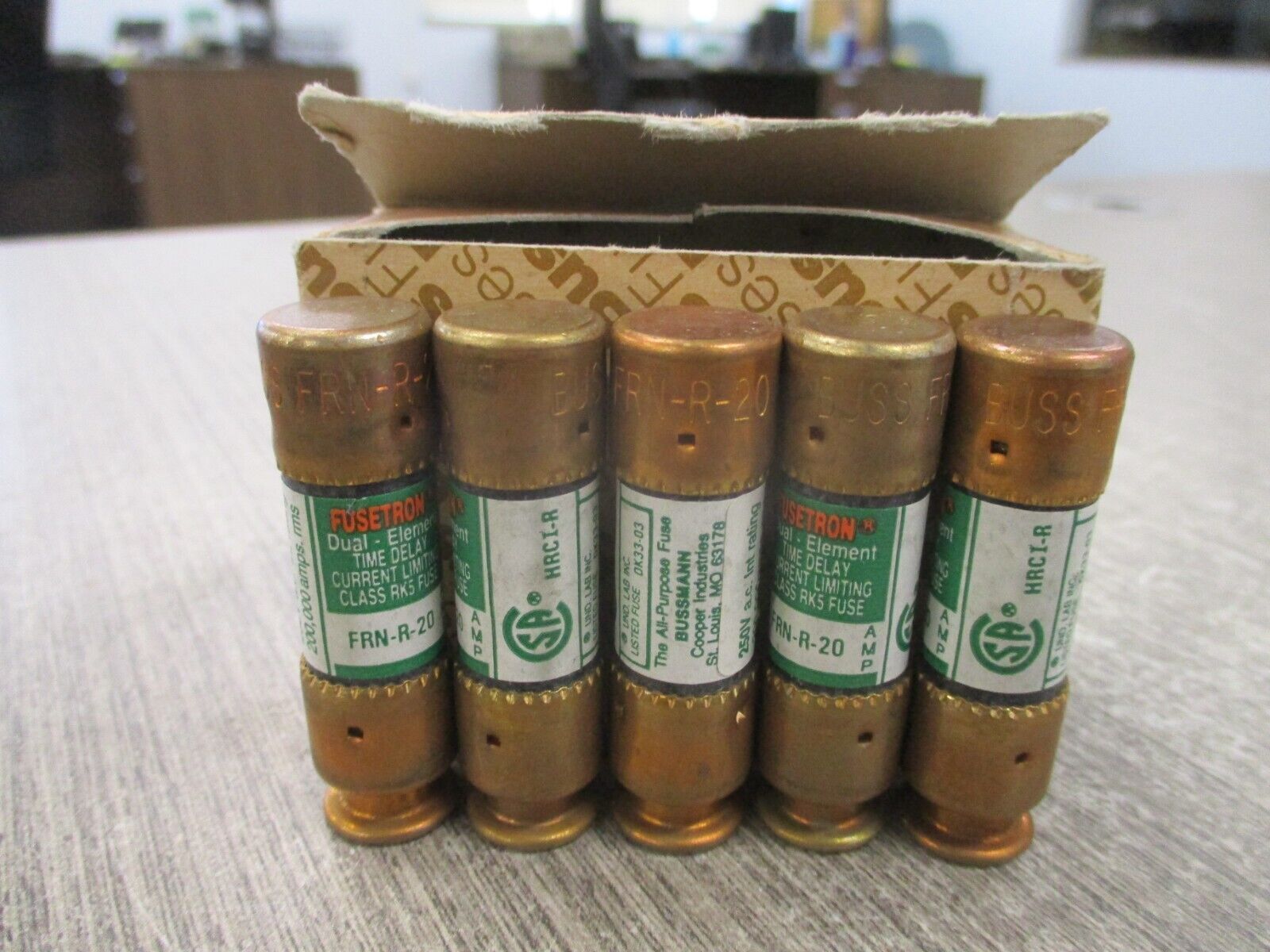 Bussmann Fusetron Fuse FRN-R 20 20A 250V *Box of 5* New Surplus