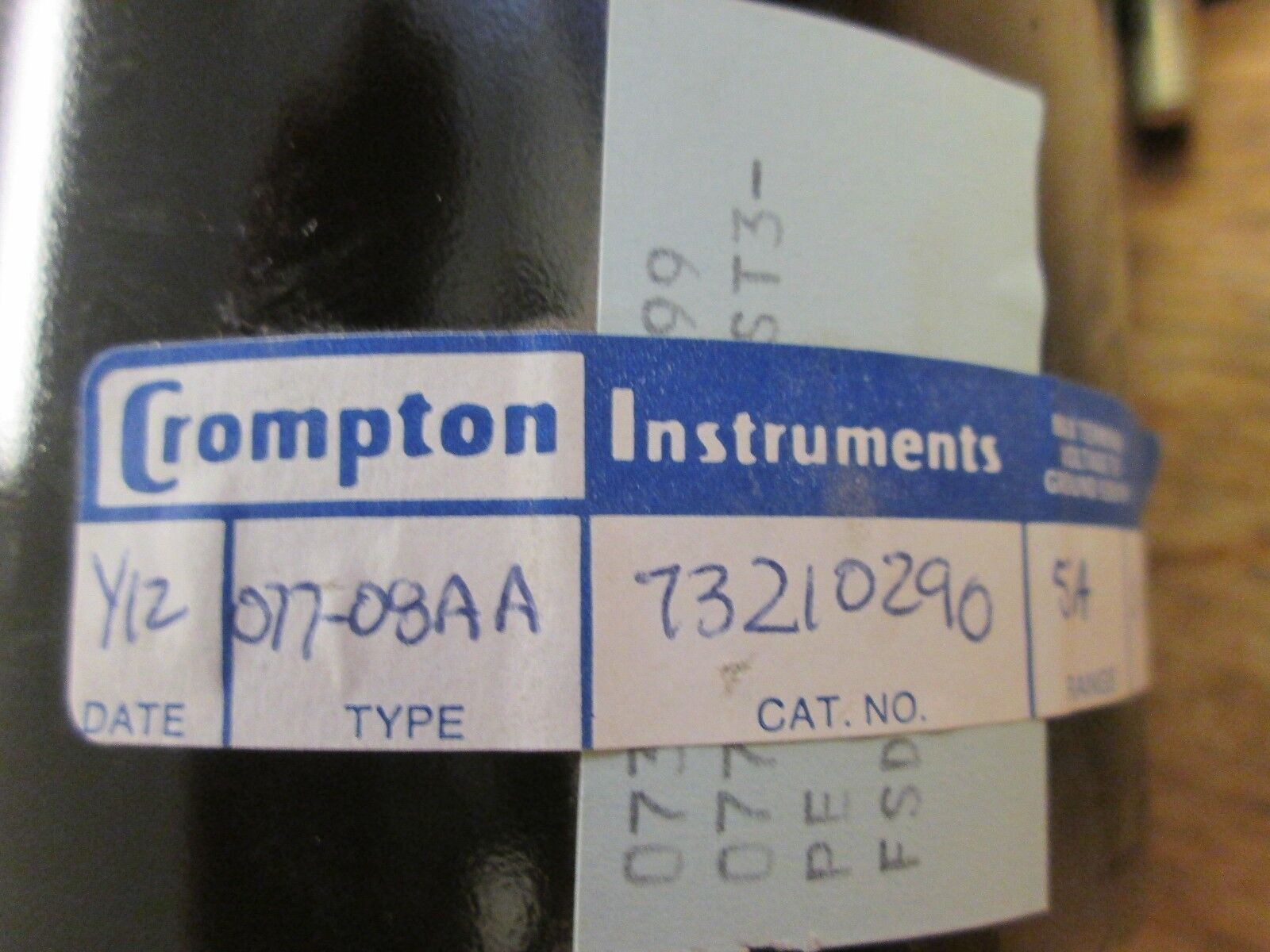 Crompton Ampmeter 73210290 Range: 5A Scale: 0-3000 Used