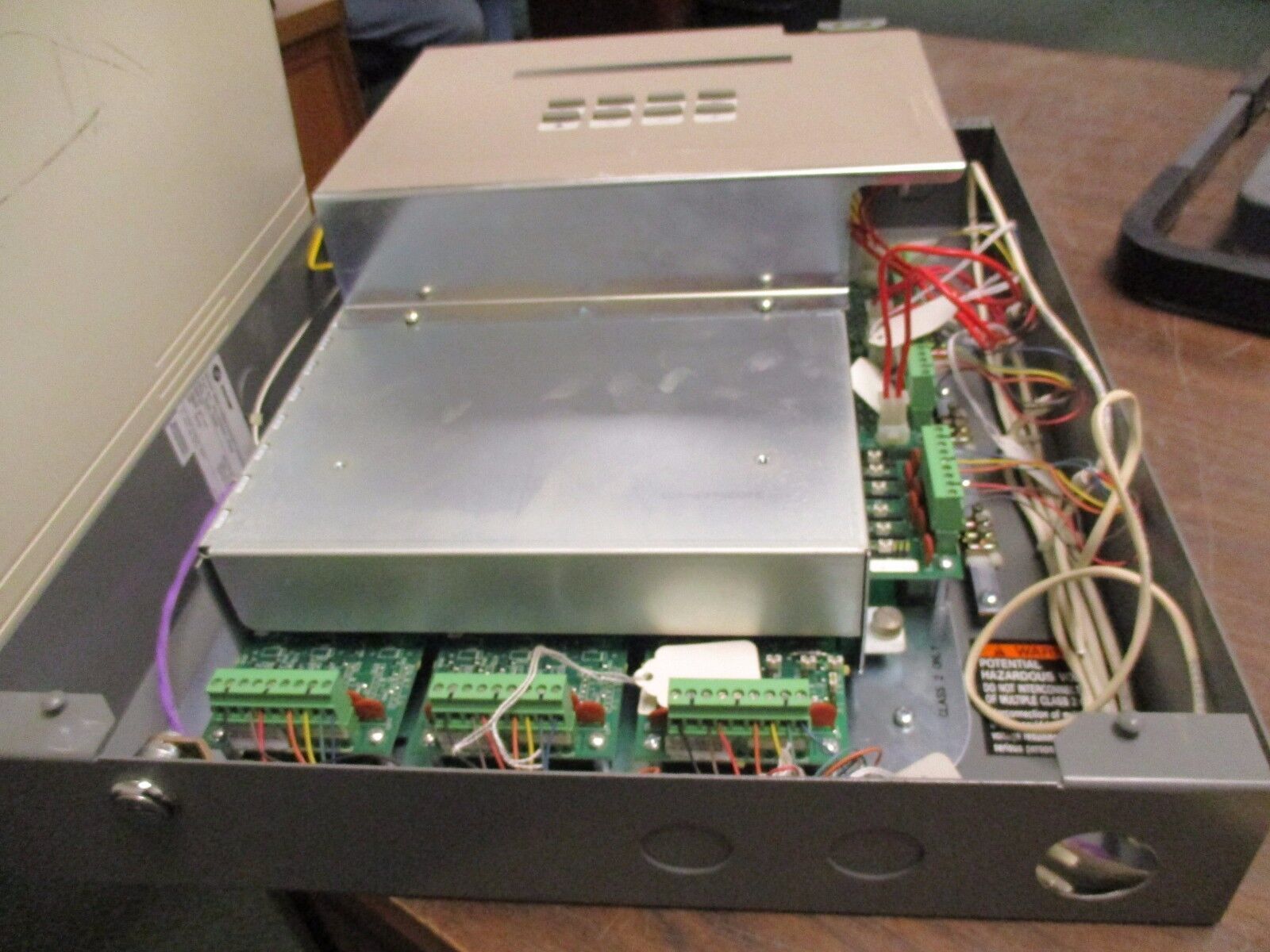 Trane Universal PCM BMTU000AAAS4011220000100 Input: 120VAC 4A Output: 24VAC 0.5A