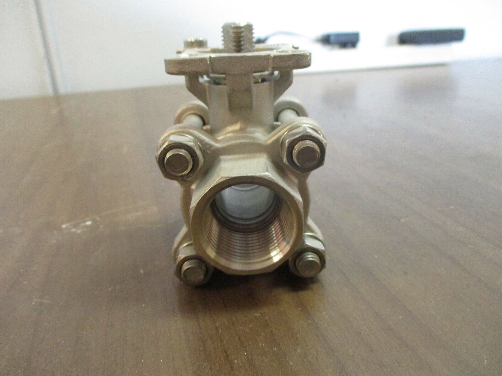 QSM Stainless Steel Ball Valve Size: 3/4" 1000 WOG *No Handle* Used