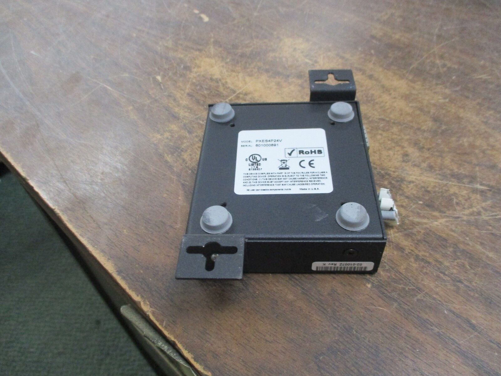 Eaton Power Xpert Ethernet Switch PXES4P24V 4-Port 12VDC 0.35A Used