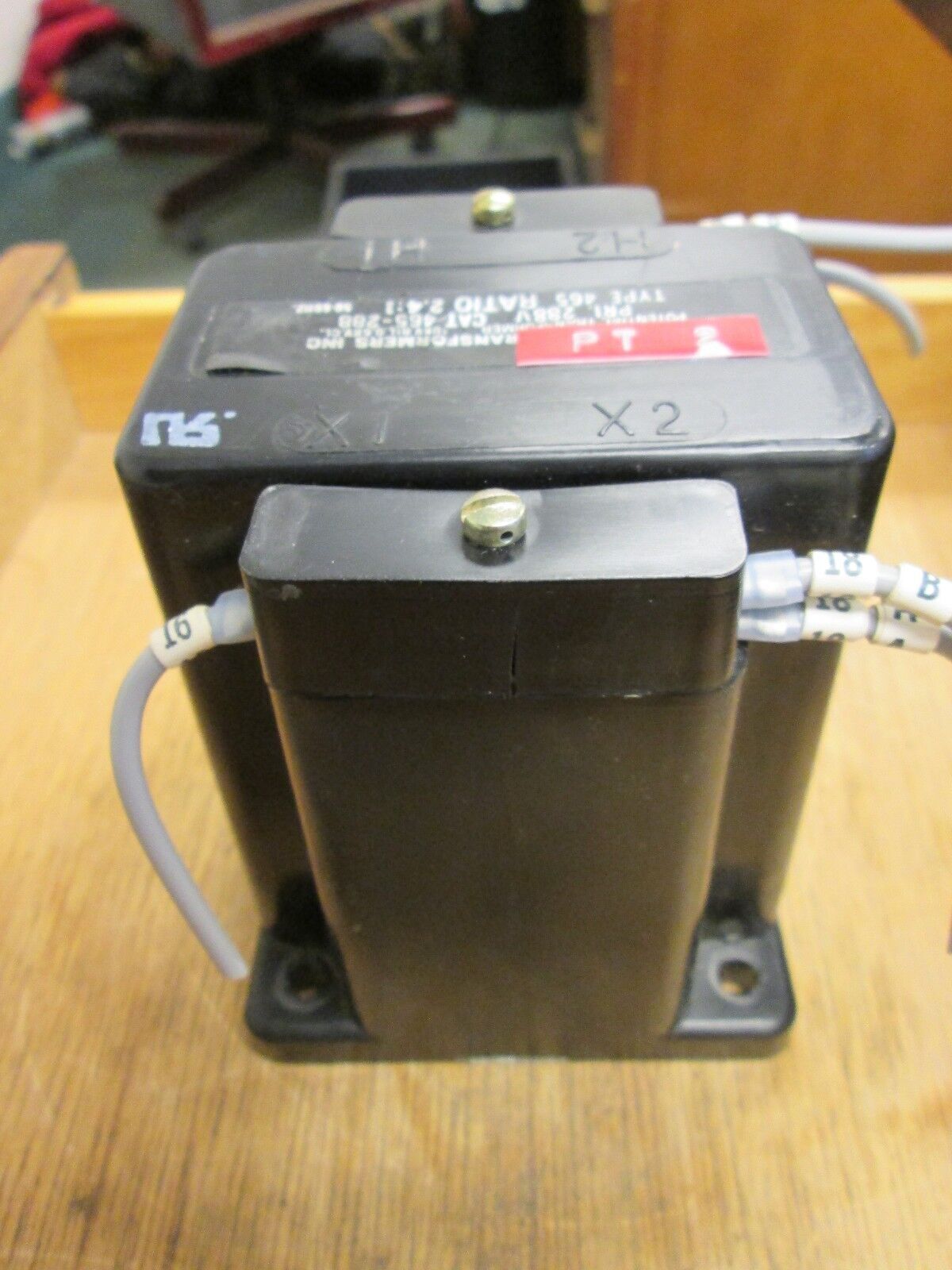 Instrument Transformers Potential Transformer 465-288 Pri. 288V 2.4:1 Ratio