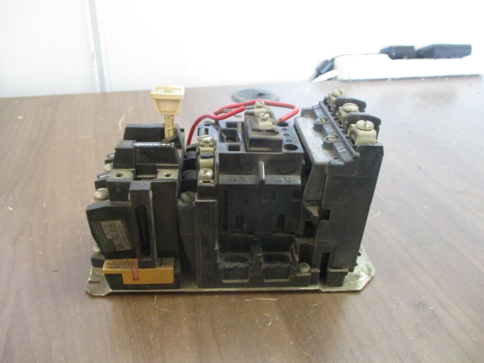 Allen-Bradley Starter 509-AOD 115-120V Coil Size 0 600V Used
