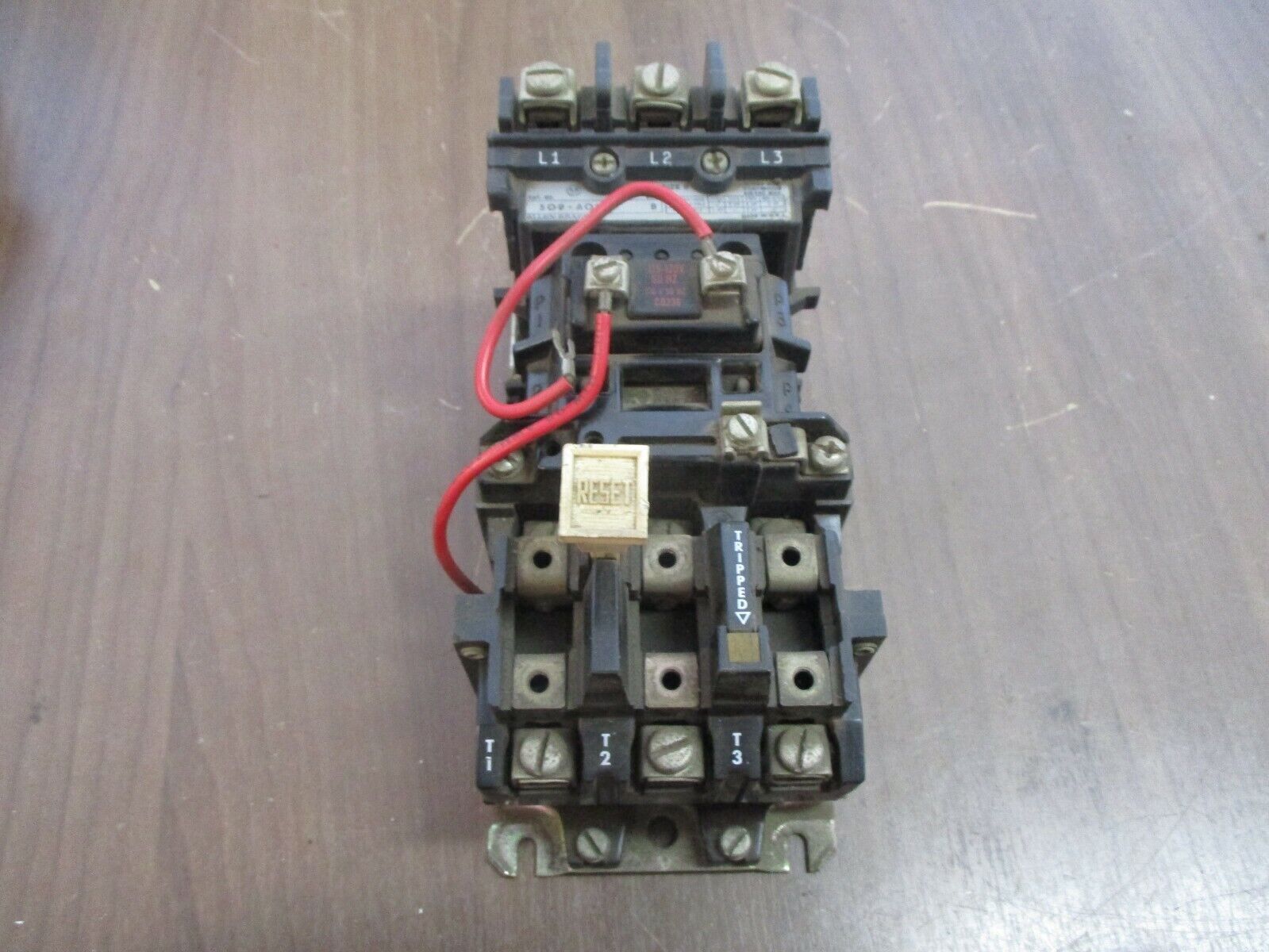 Allen-Bradley Starter 509-AOD 115-120V Coil Size 0 600V Used